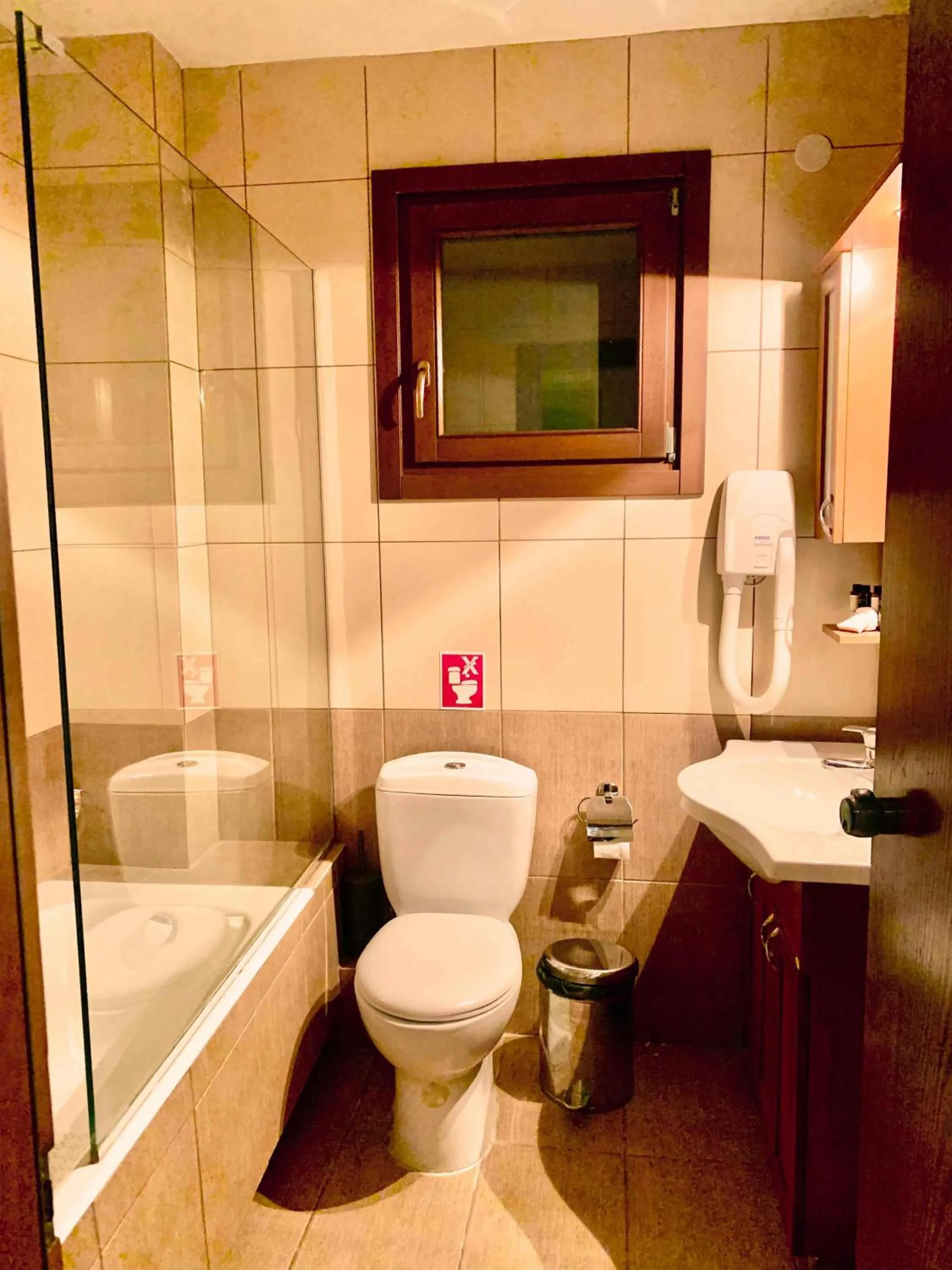 Bathroom in Boutique Hotel Skamnos Arachova