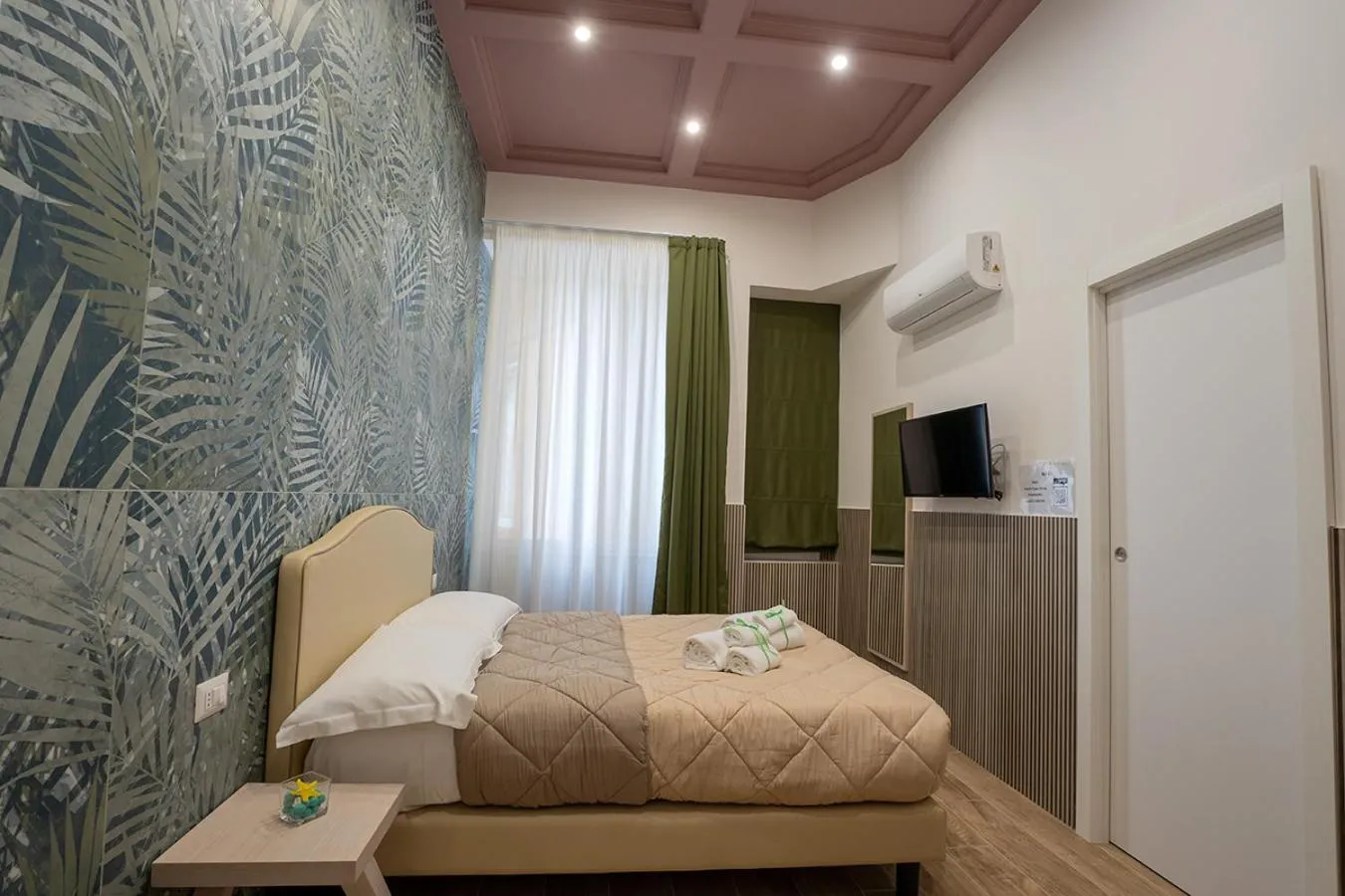 Bedroom, Bed in P.C. Boutique H. LifeStyle, Napoli Centro, by ClaPa Group Dislocated Hospitality