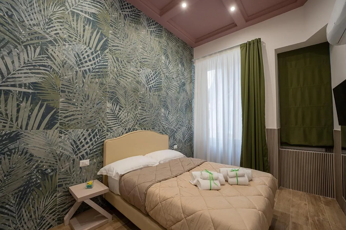 Photo of the whole room, Bed in P.C. Boutique H. LifeStyle, Napoli Centro, by ClaPa Group Dislocated Hospitality