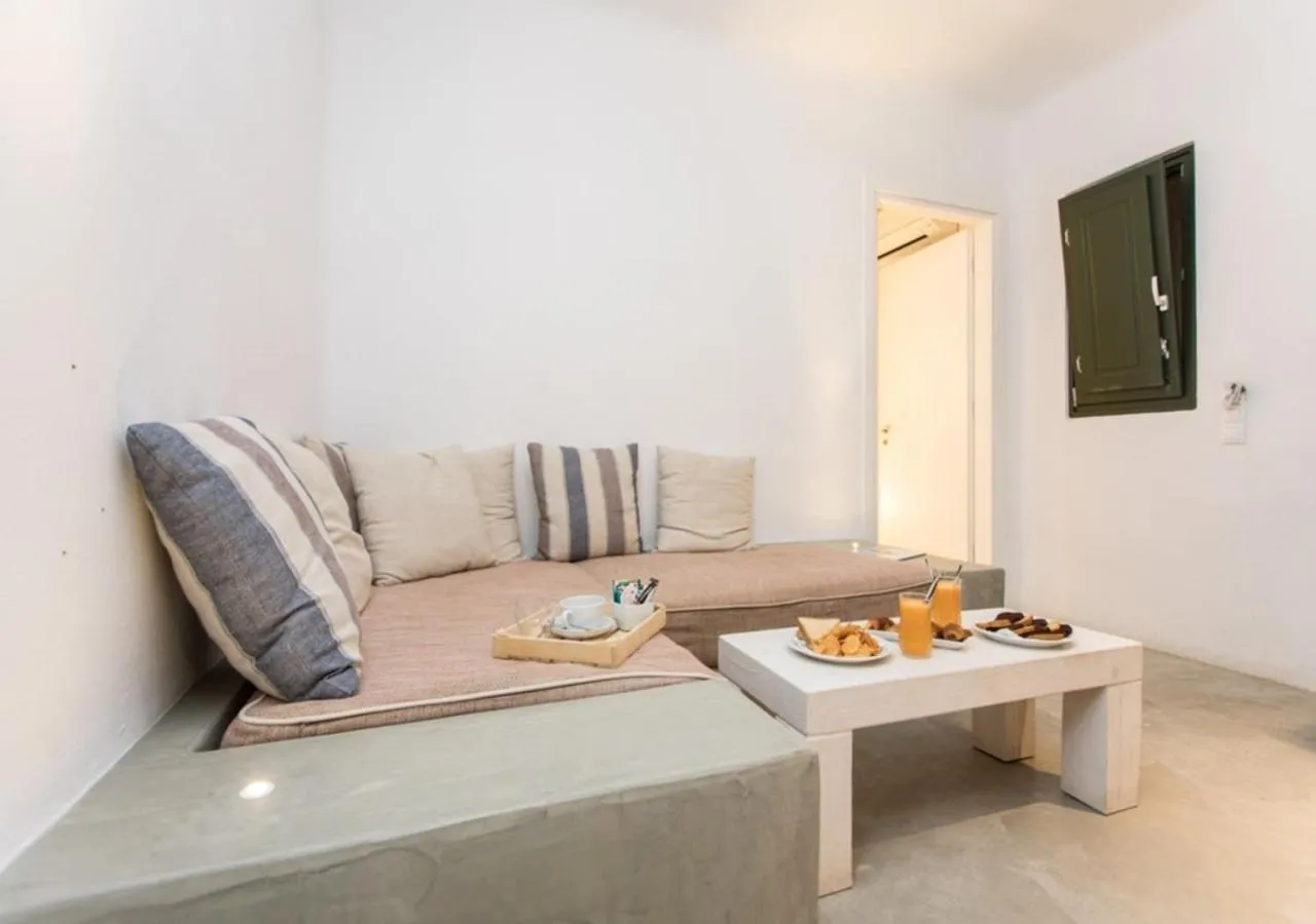 Food and drinks in Princess Of Naxos