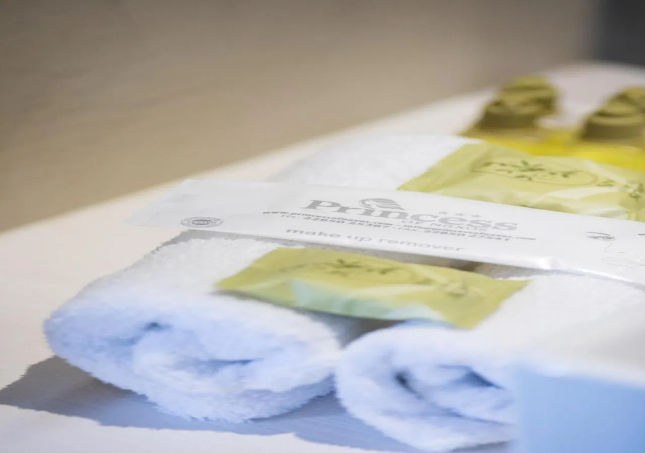 towels in Princess Of Naxos