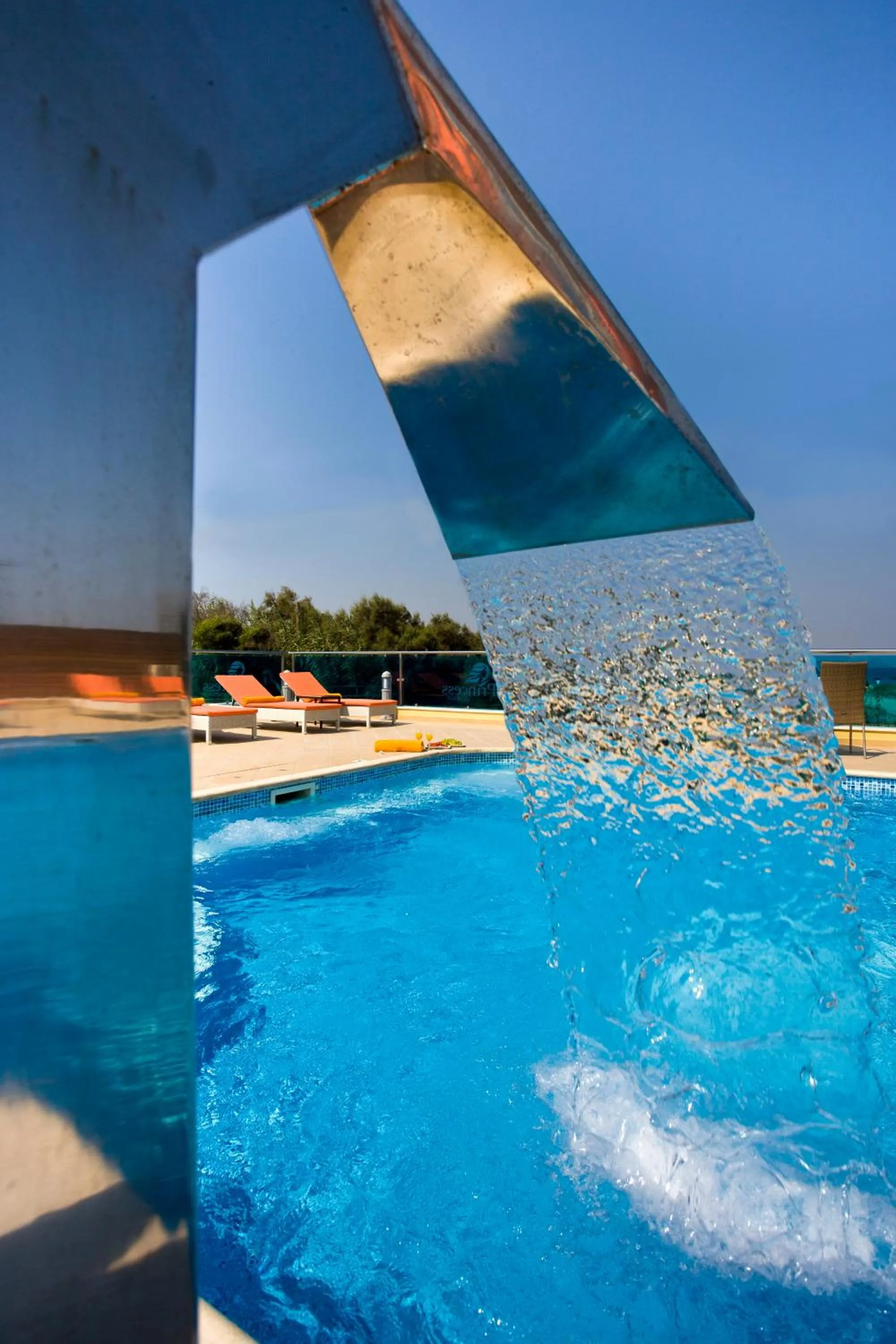 Swimming pool in Princess Of Naxos