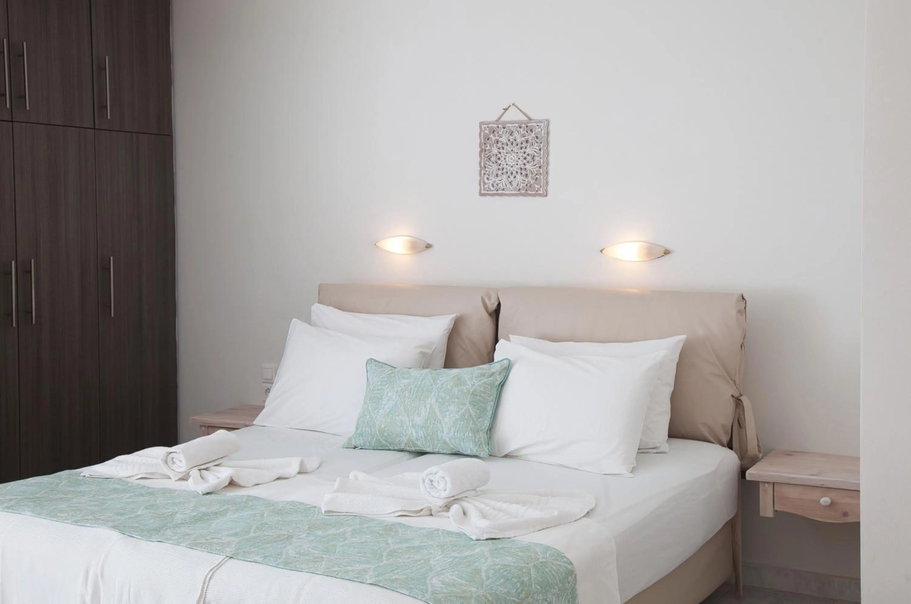 Bedroom, Bed in The Milos