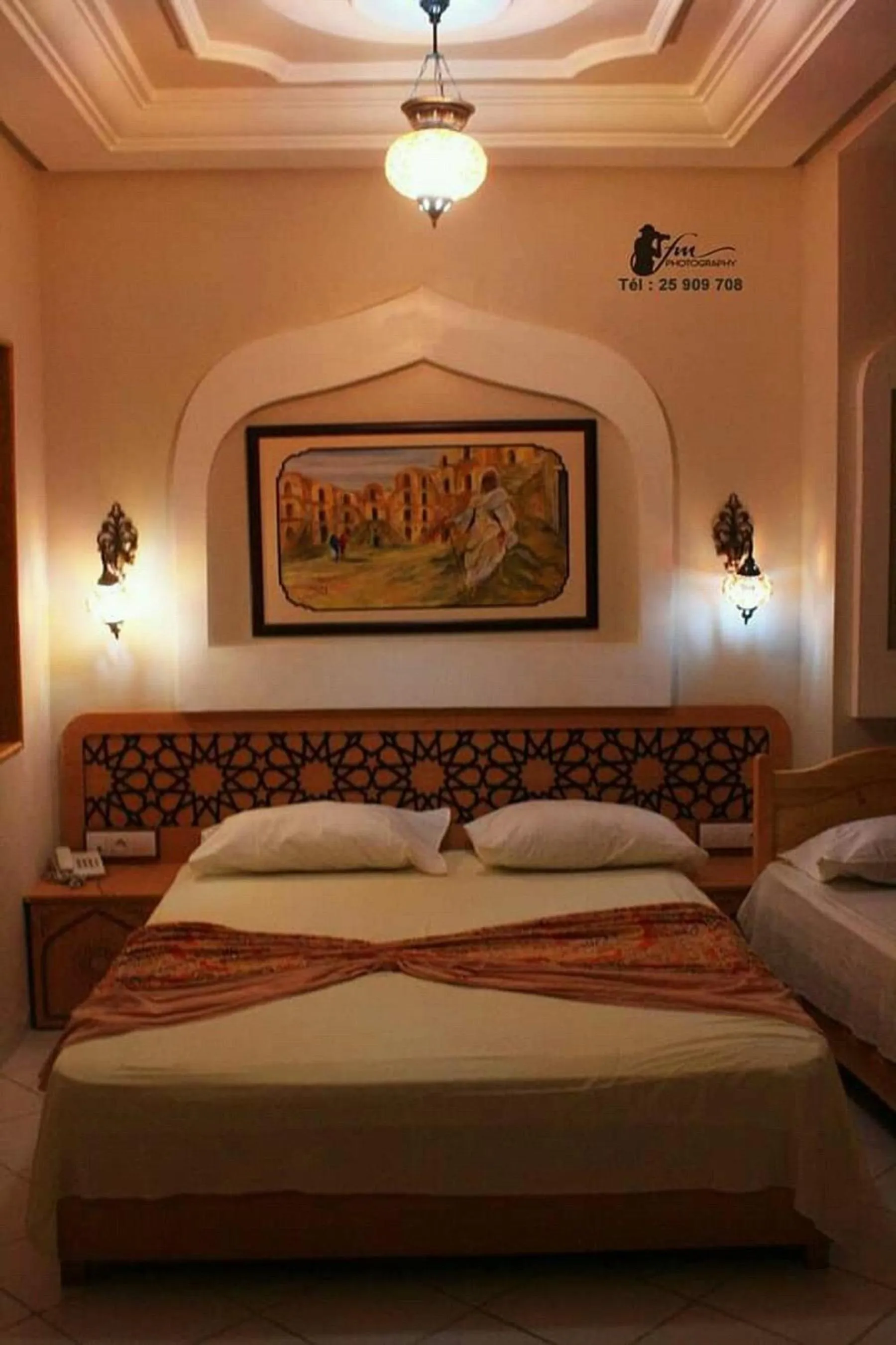 Bed in Saheb Ettabaa Tunis