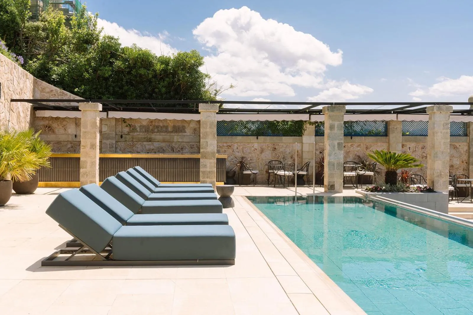 Lounge or bar in Palacio Arriluce Hotel - The Leading Hotels of the World