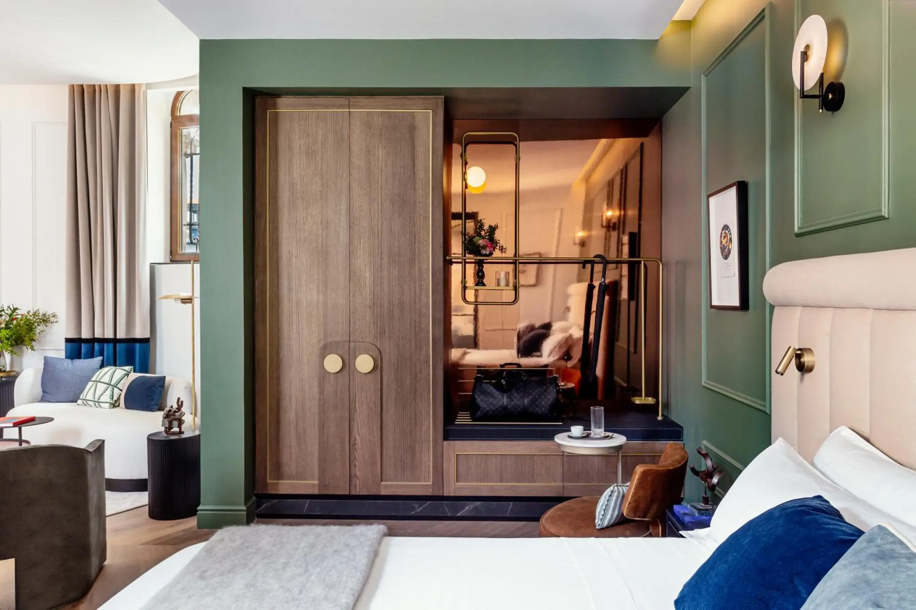 Junior Suite in Palacio Arriluce Hotel - The Leading Hotels of the World Junior Suite in Palacio Arriluce Hotel - The Leading Hotels of the World