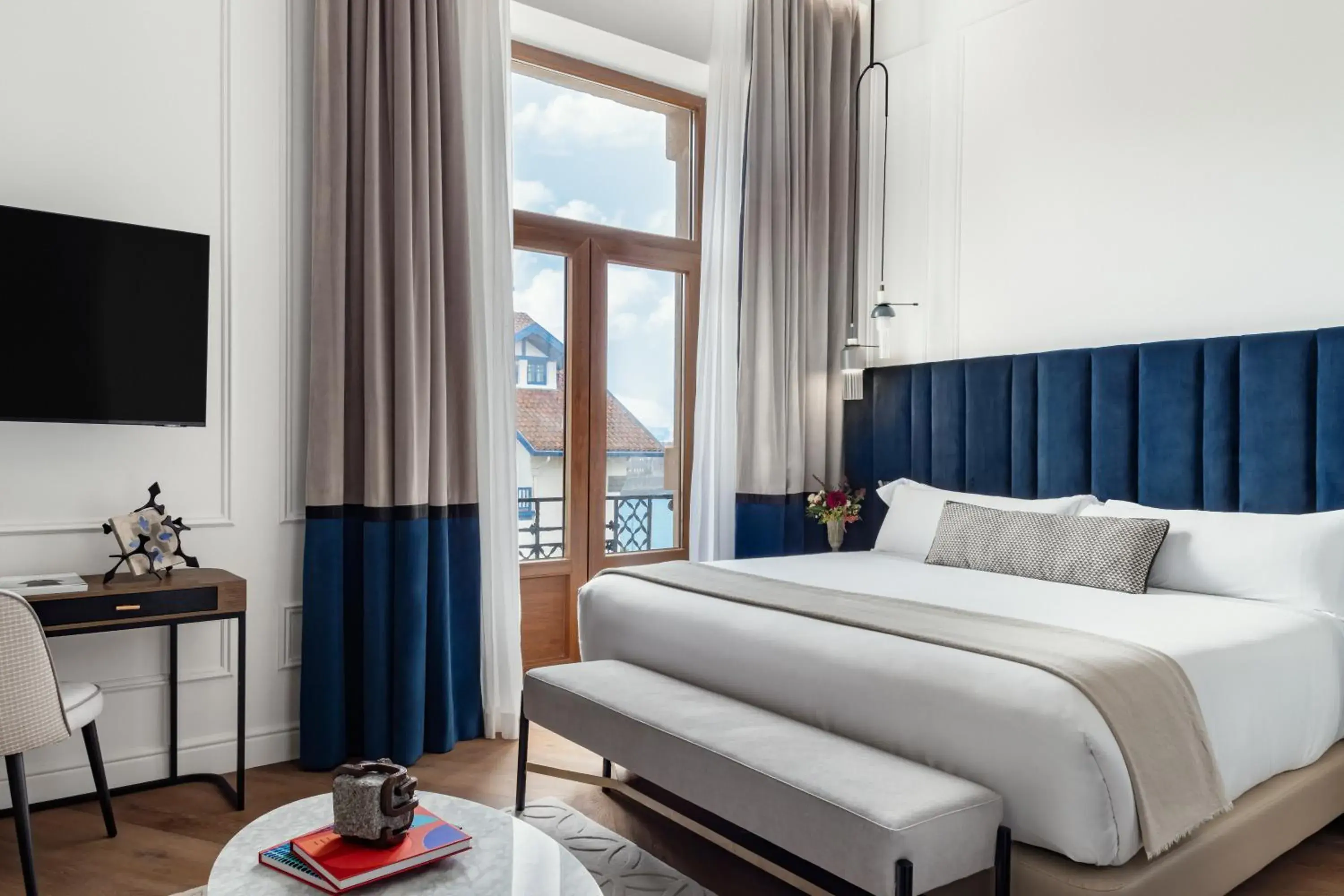 Double Room in Palacio Arriluce Hotel - The Leading Hotels of the World Double Room in Palacio Arriluce Hotel - The Leading Hotels of the World