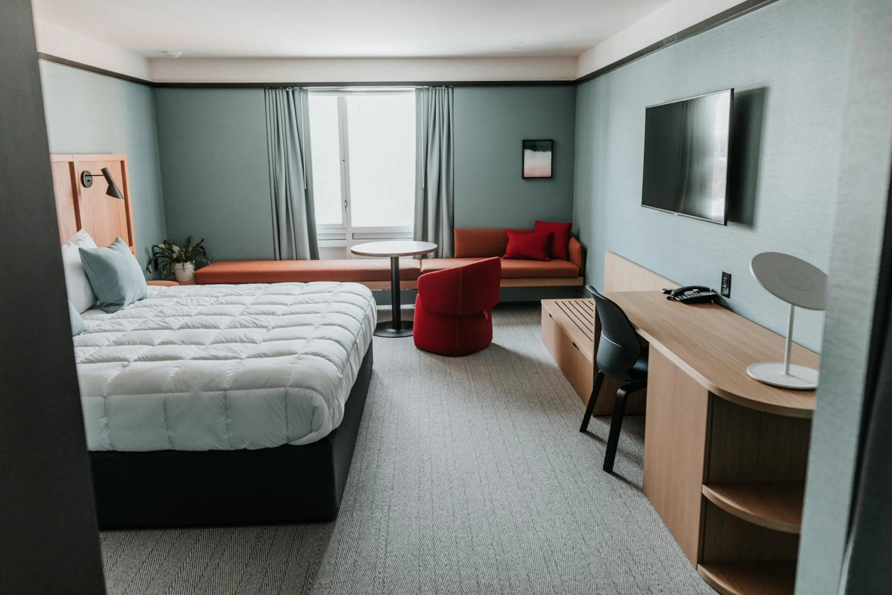 Bed in Haworth Hotel at Hope College