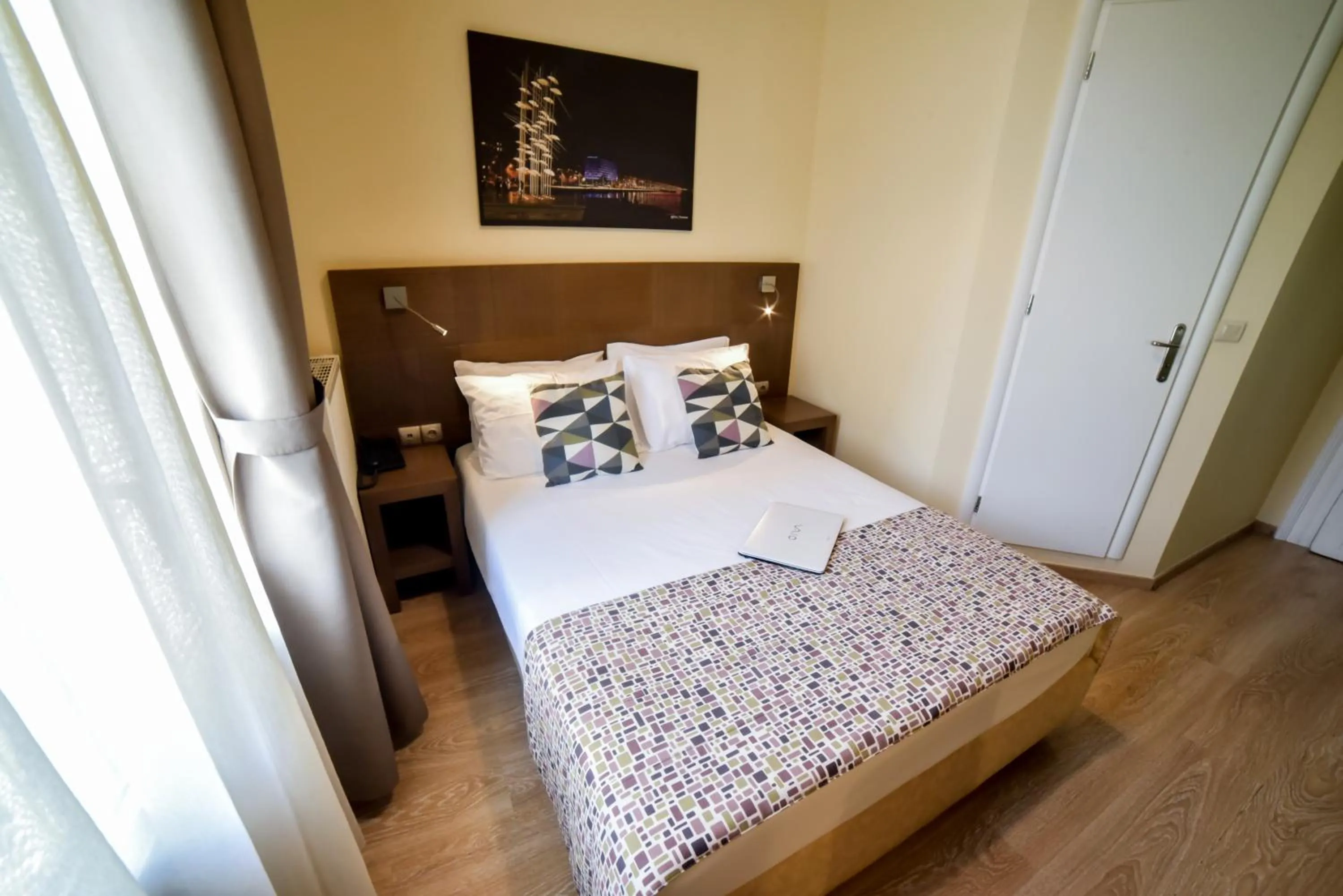 Photo of the whole room, Bed in Orestias Kastorias