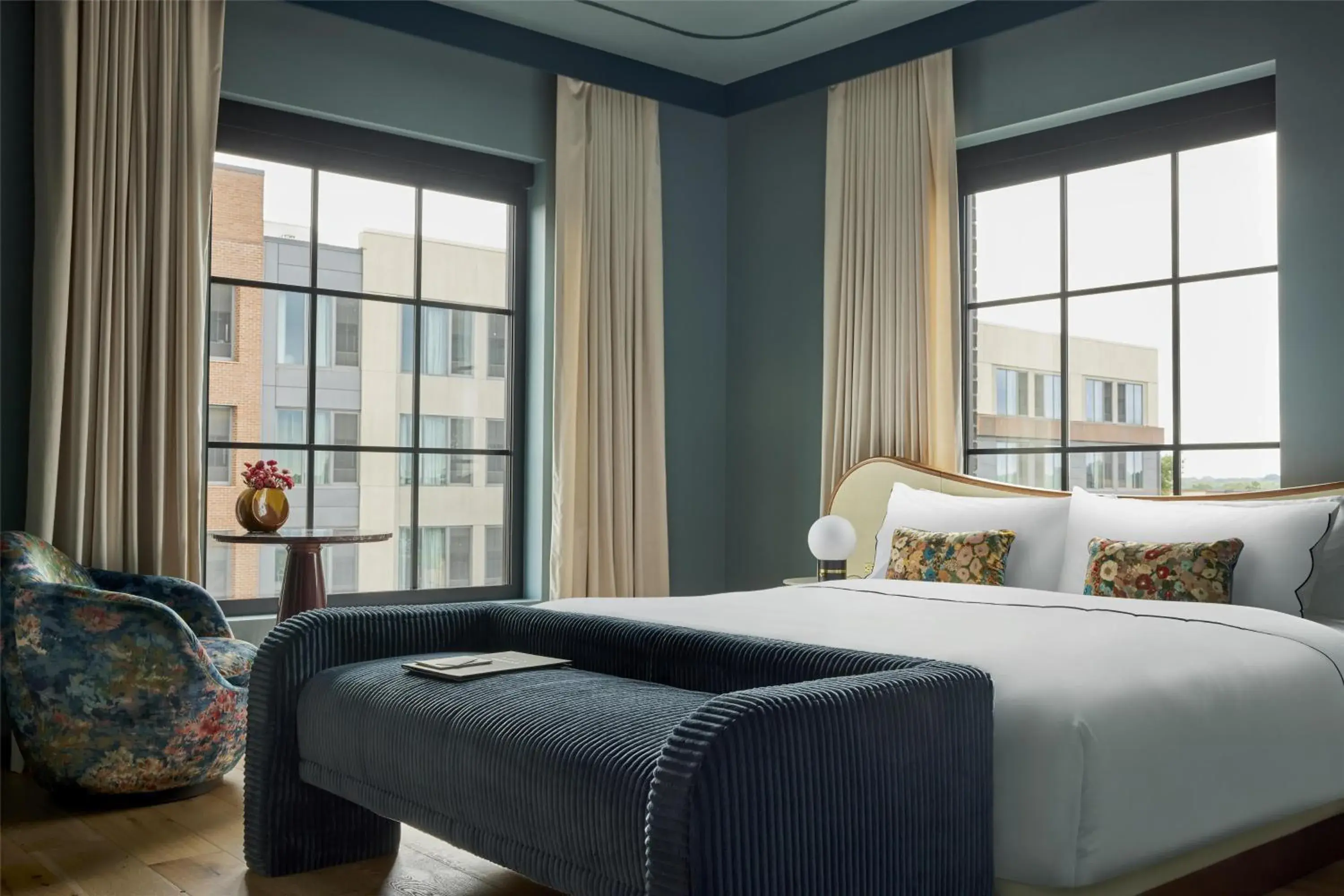 Deluxe King Room in Hotel Genevieve, part of JdV by Hyatt Deluxe King Room in Hotel Genevieve, part of JdV by Hyatt