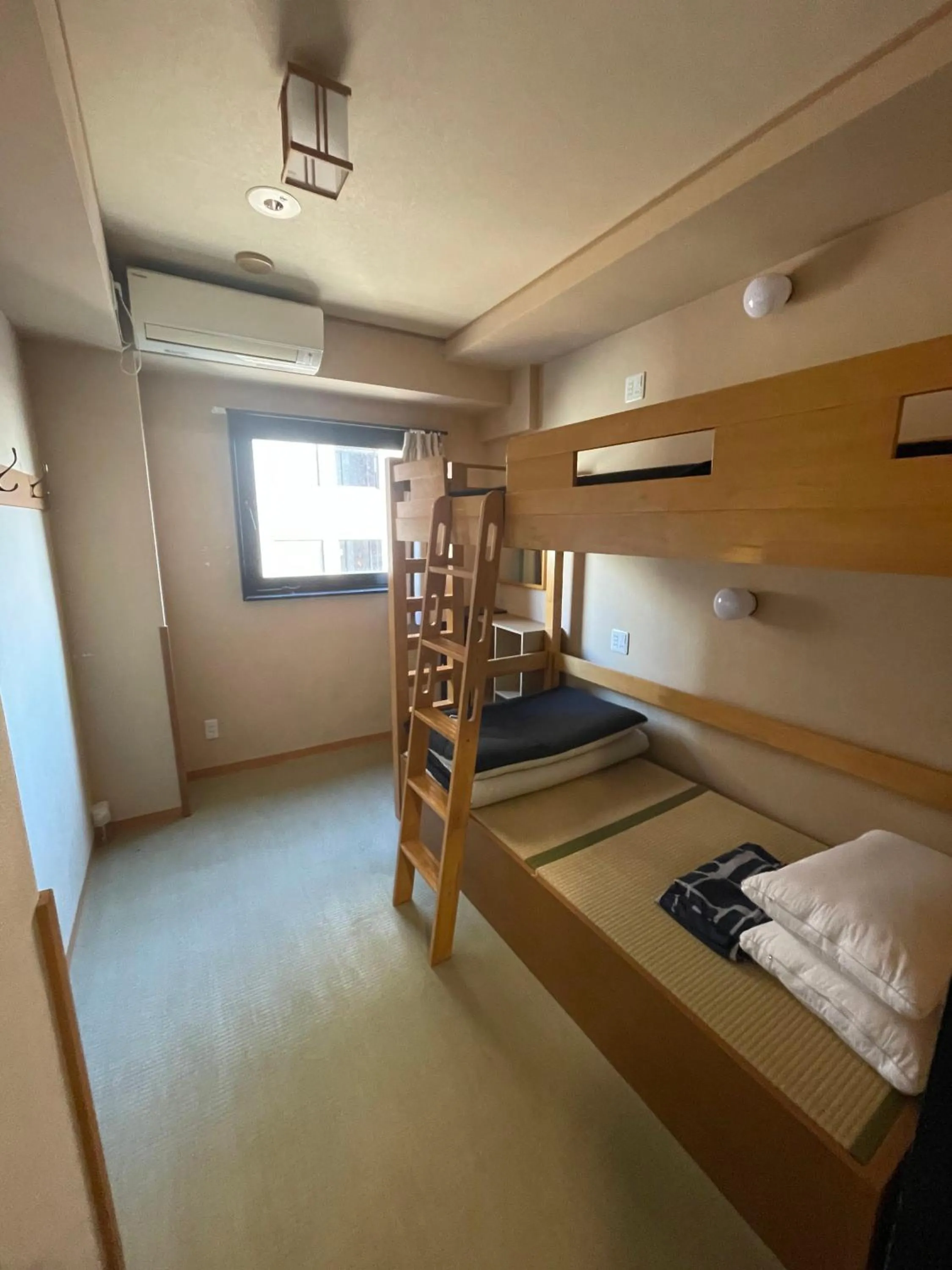 Bed in TenTen Guesthouse in Asakusa