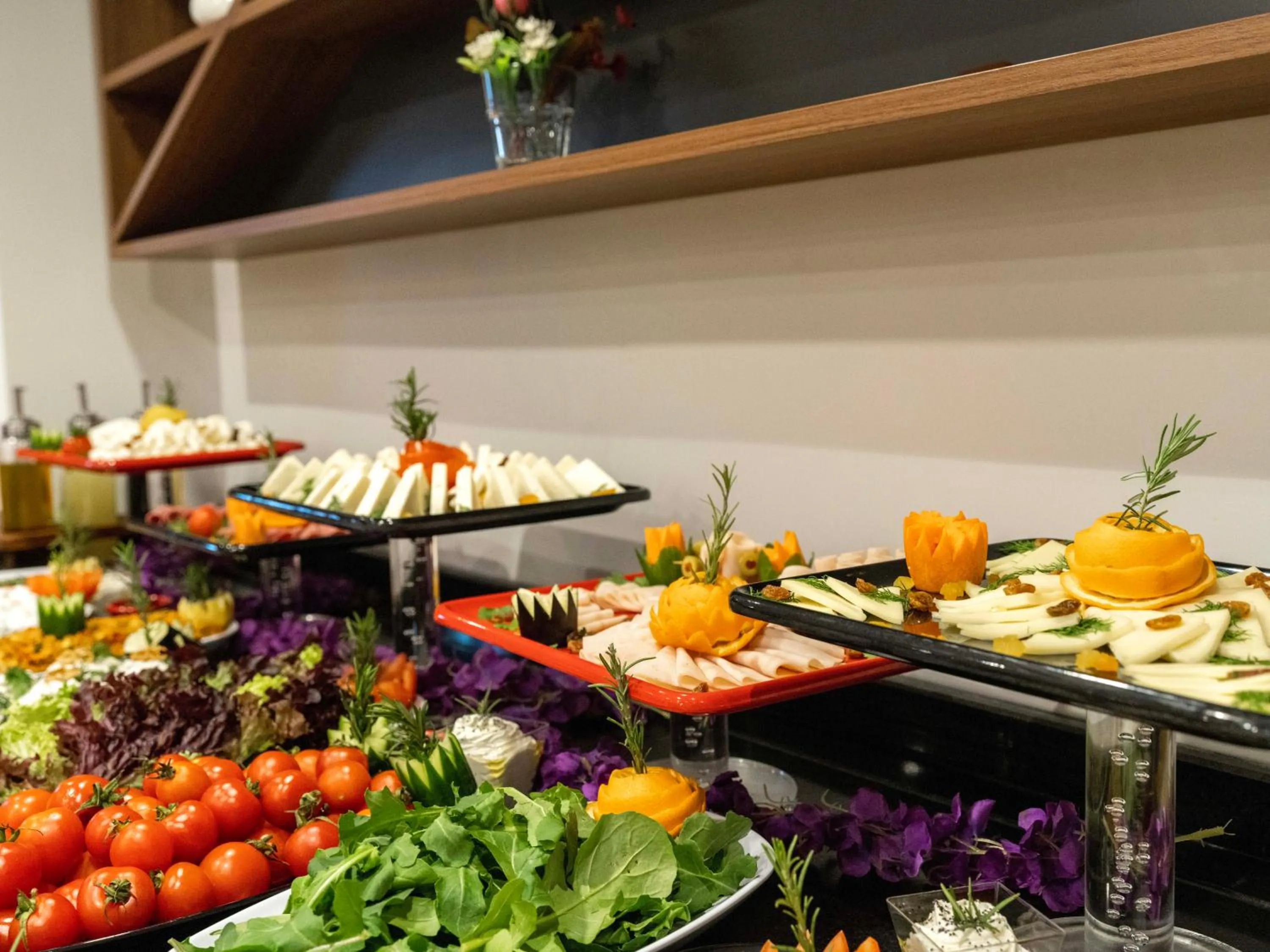 Restaurant/places to eat in THE BOSFOR HOTEL