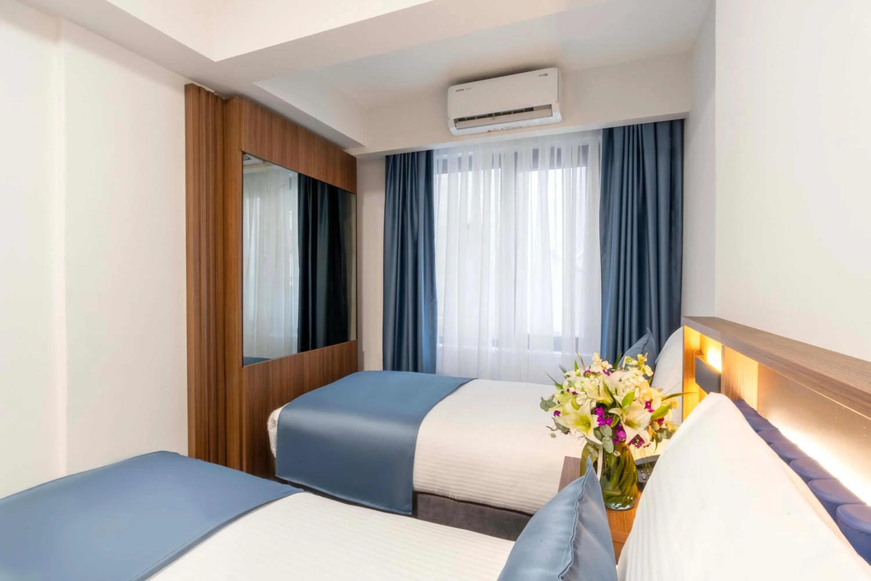 Photo of the whole room, Bed in THE BOSFOR HOTEL