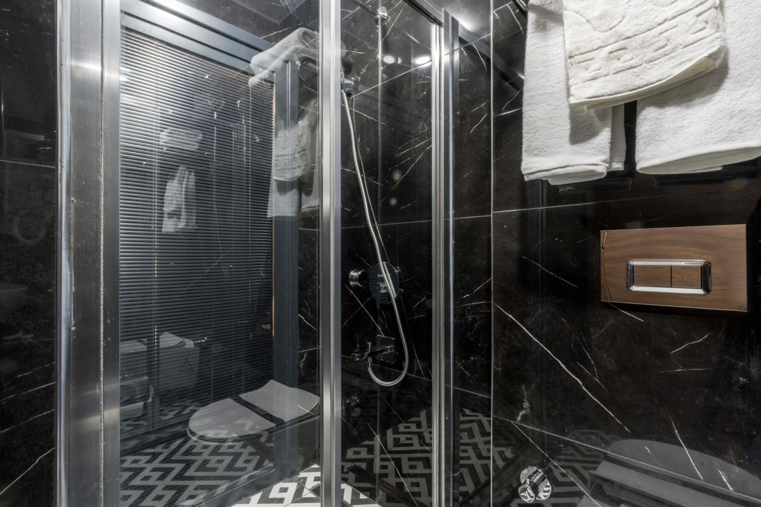 Shower in THE BOSFOR HOTEL