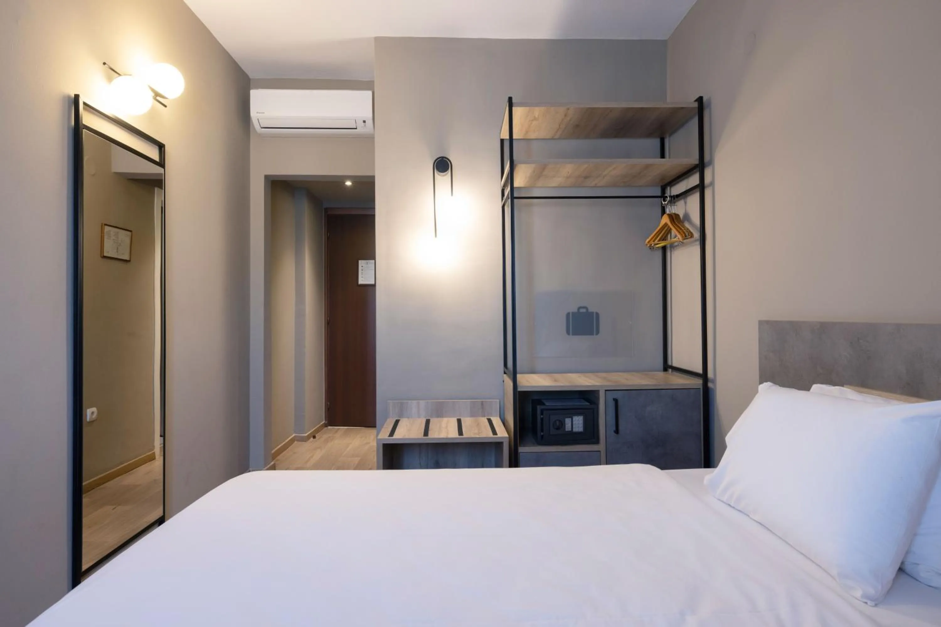 Photo of the whole room, Bed in Abc Hotel