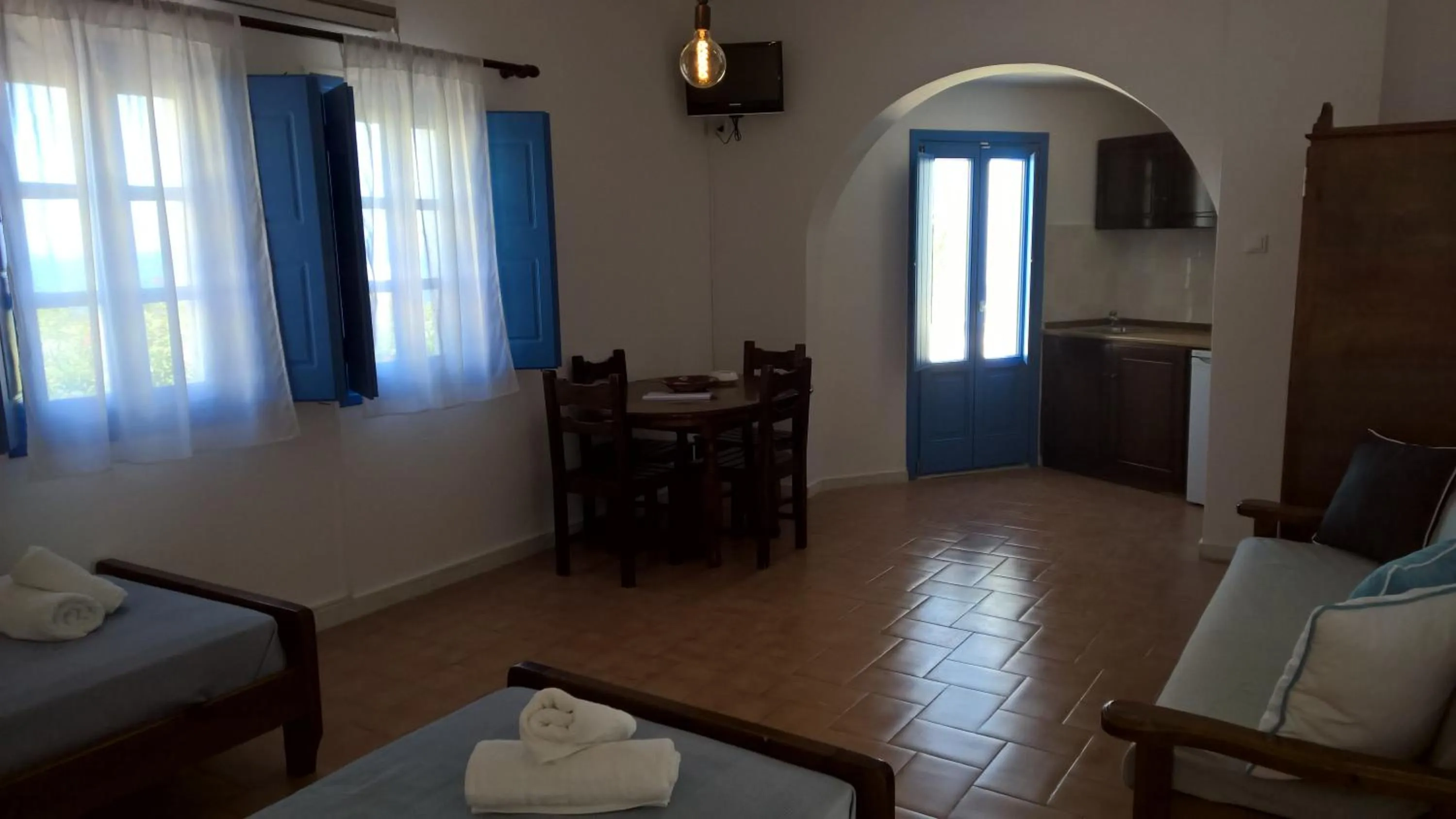 Kitchen or kitchenette in Laokasti Villas