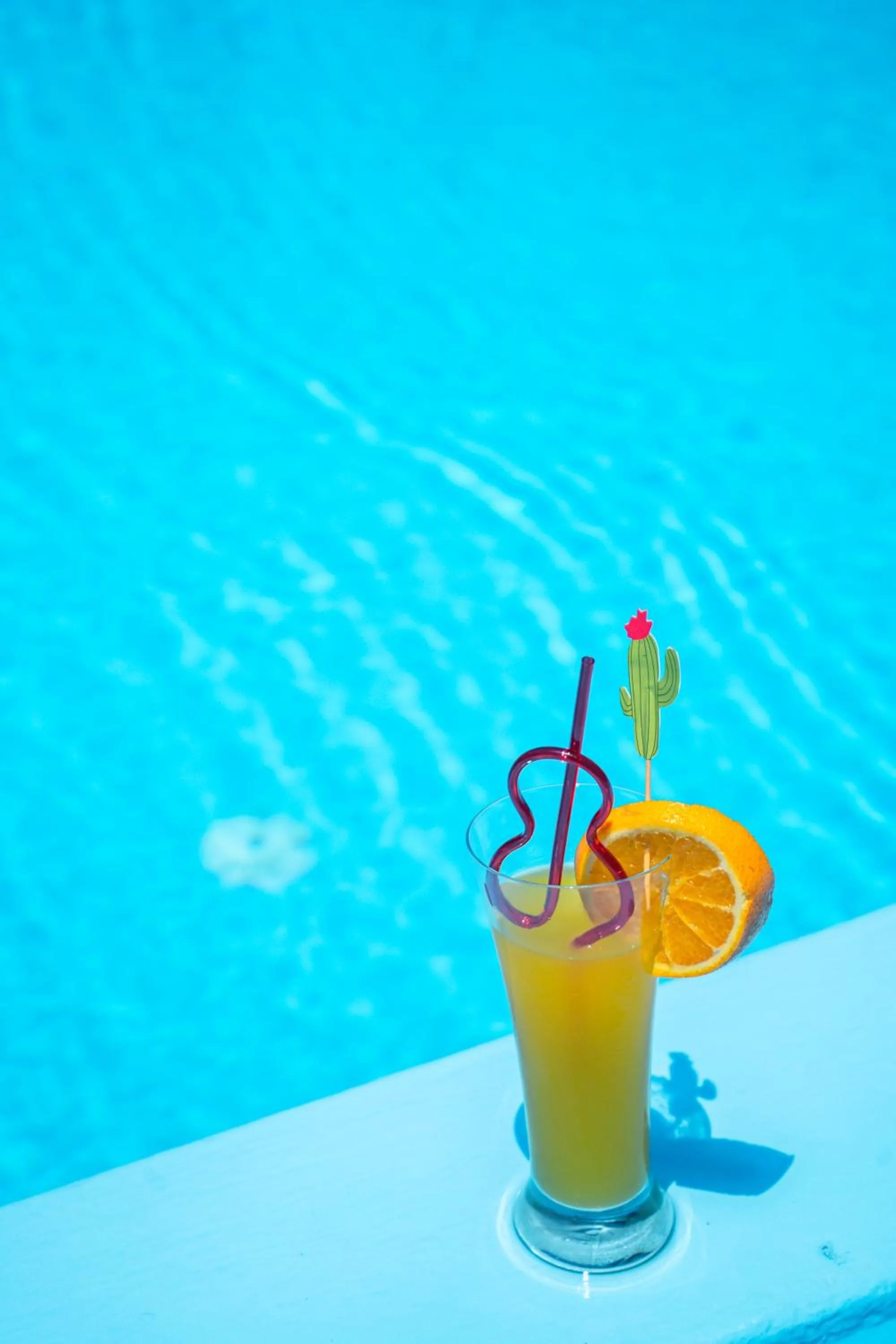 Swimming pool in RODI BLUE apartments