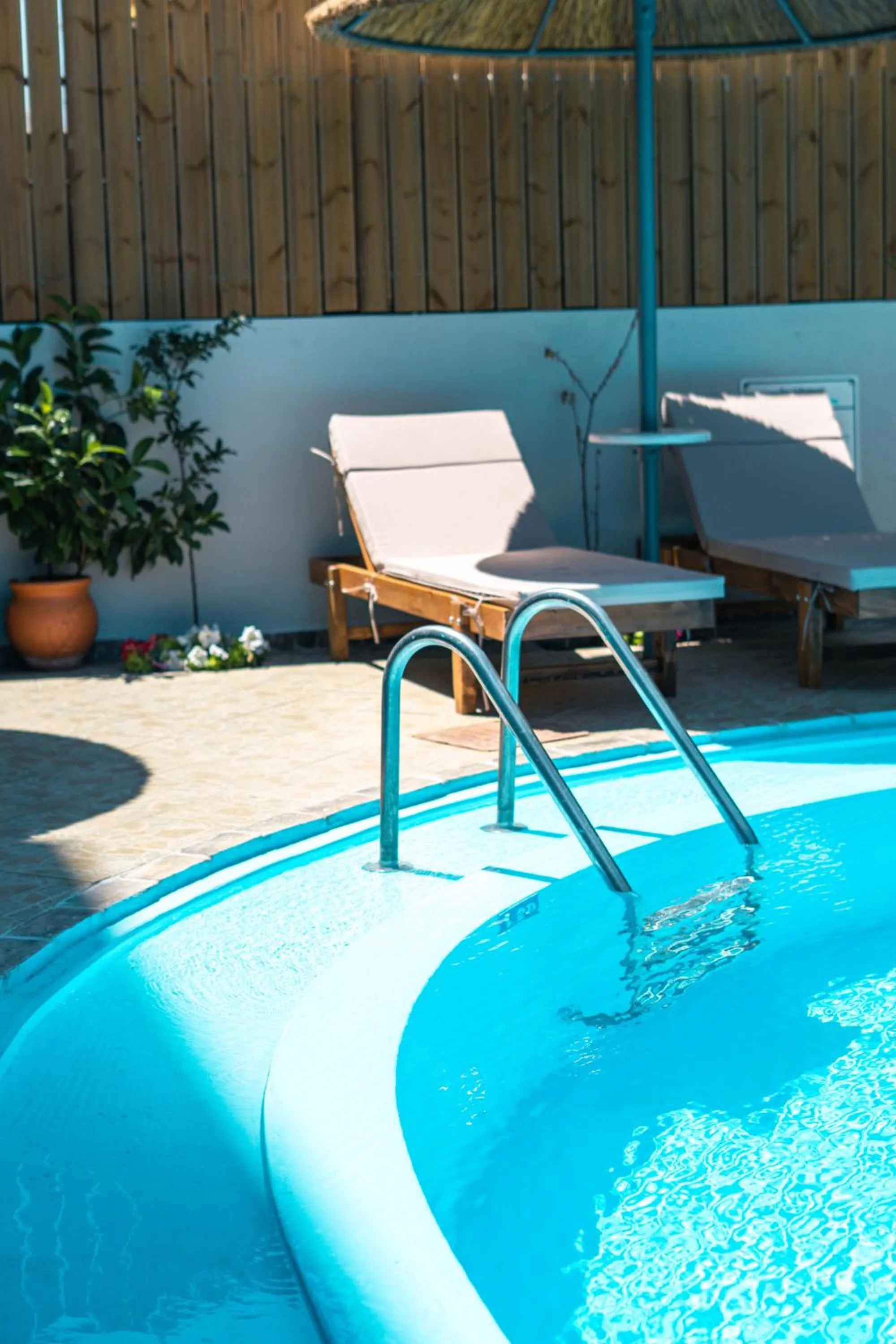 Swimming pool in RODI BLUE apartments