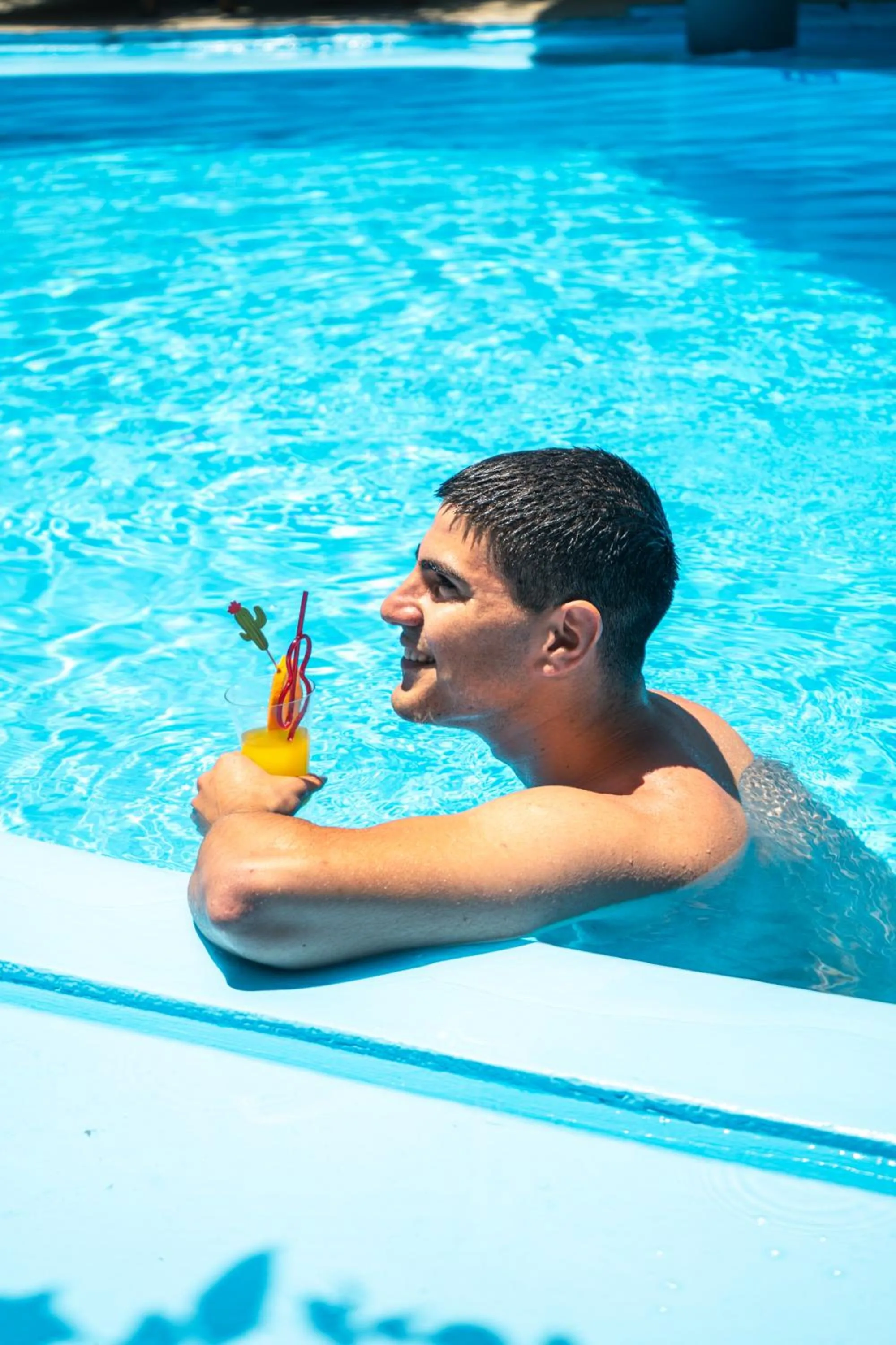 Swimming pool in RODI BLUE apartments