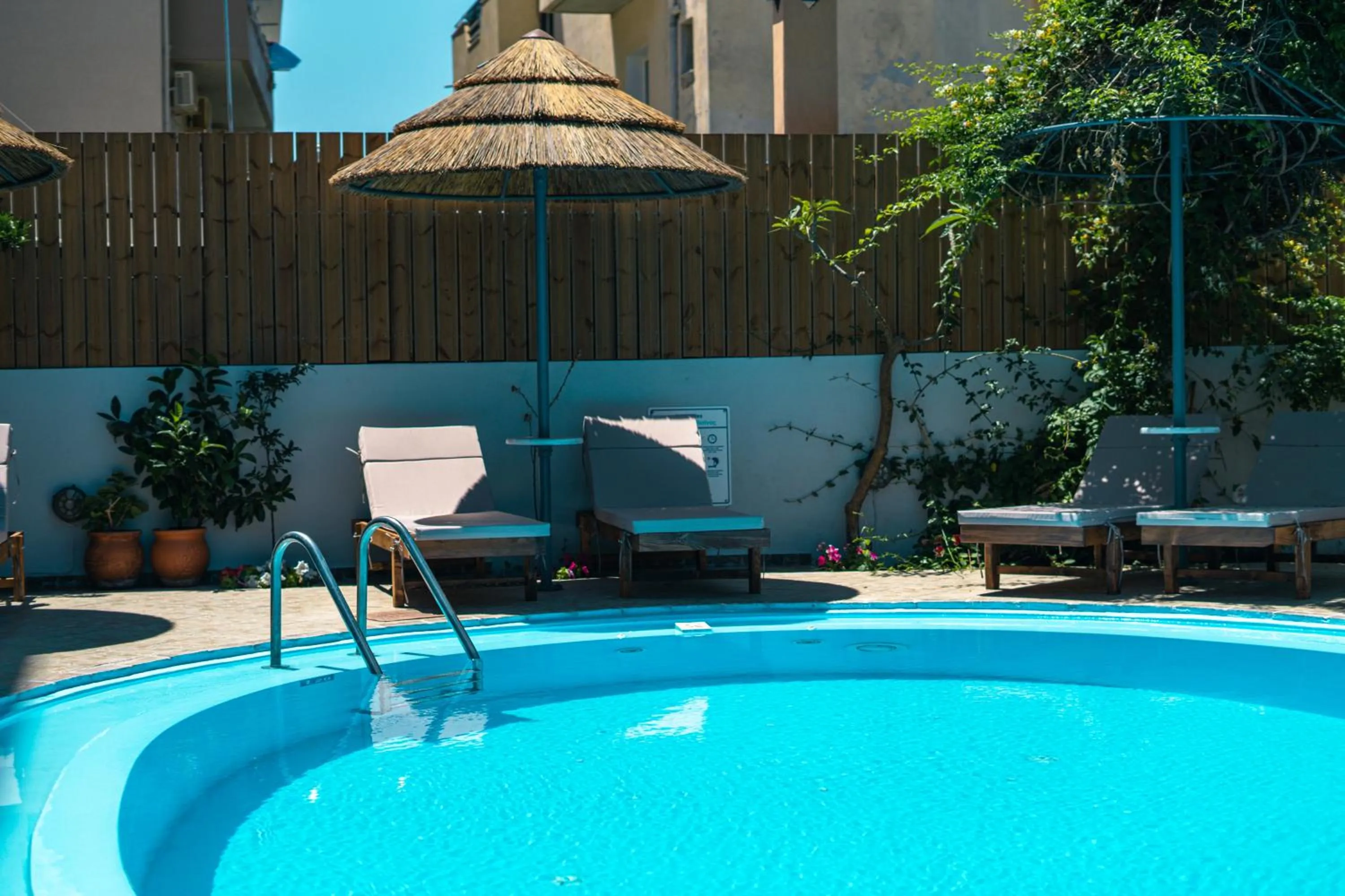 Swimming pool in RODI BLUE apartments