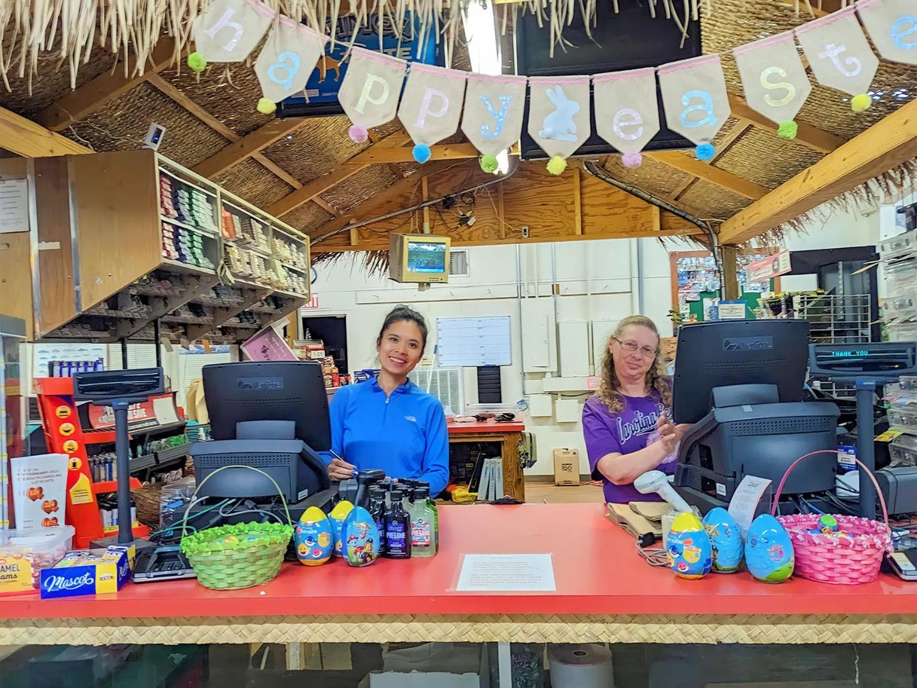 Lobby or reception in Bells Marina & Fishing Resort - Santee Lake Marion by I95 - Family Adventure, Pets on Request!