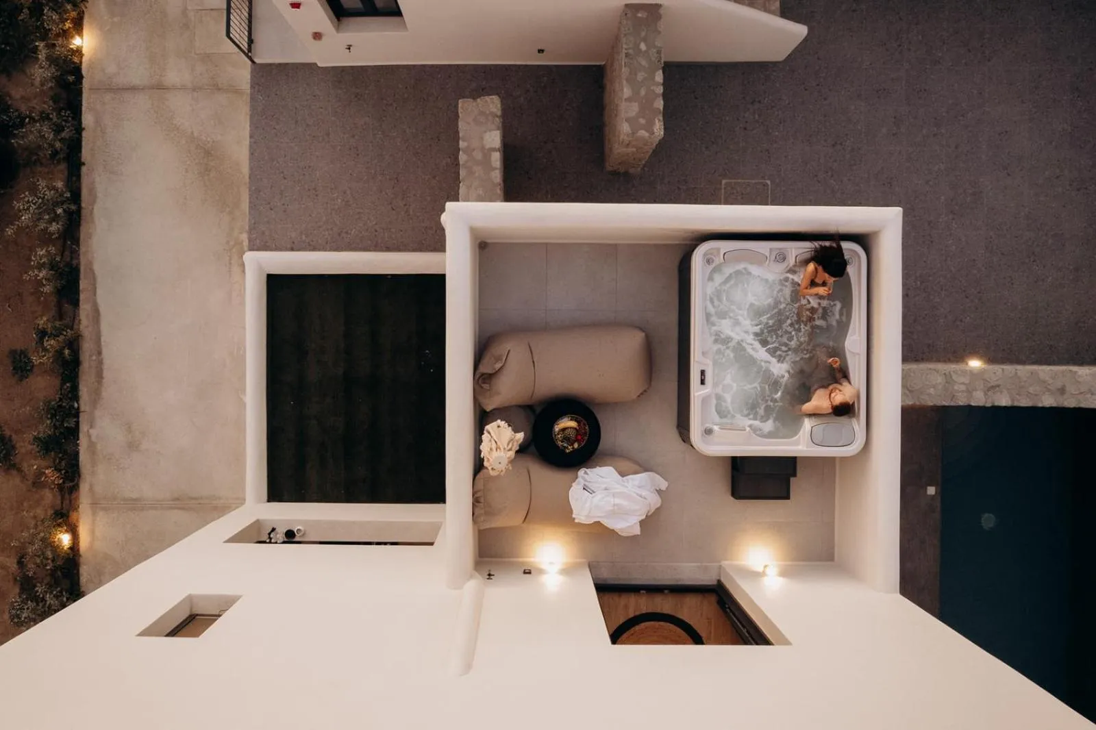 Hot Tub, Bed in Princess Luxury Suites Adults Only - Princess Hotels Collection