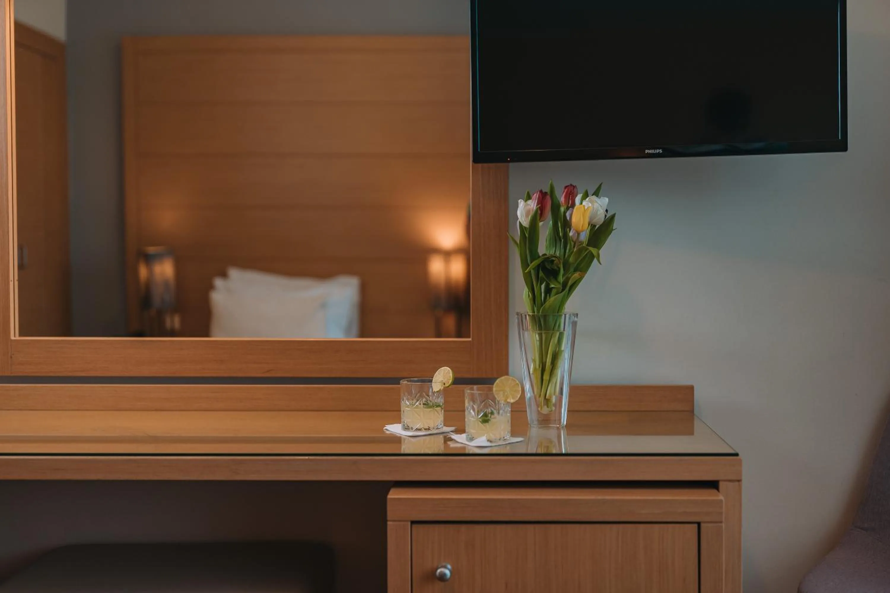 TV and multimedia in Parnon Hotel