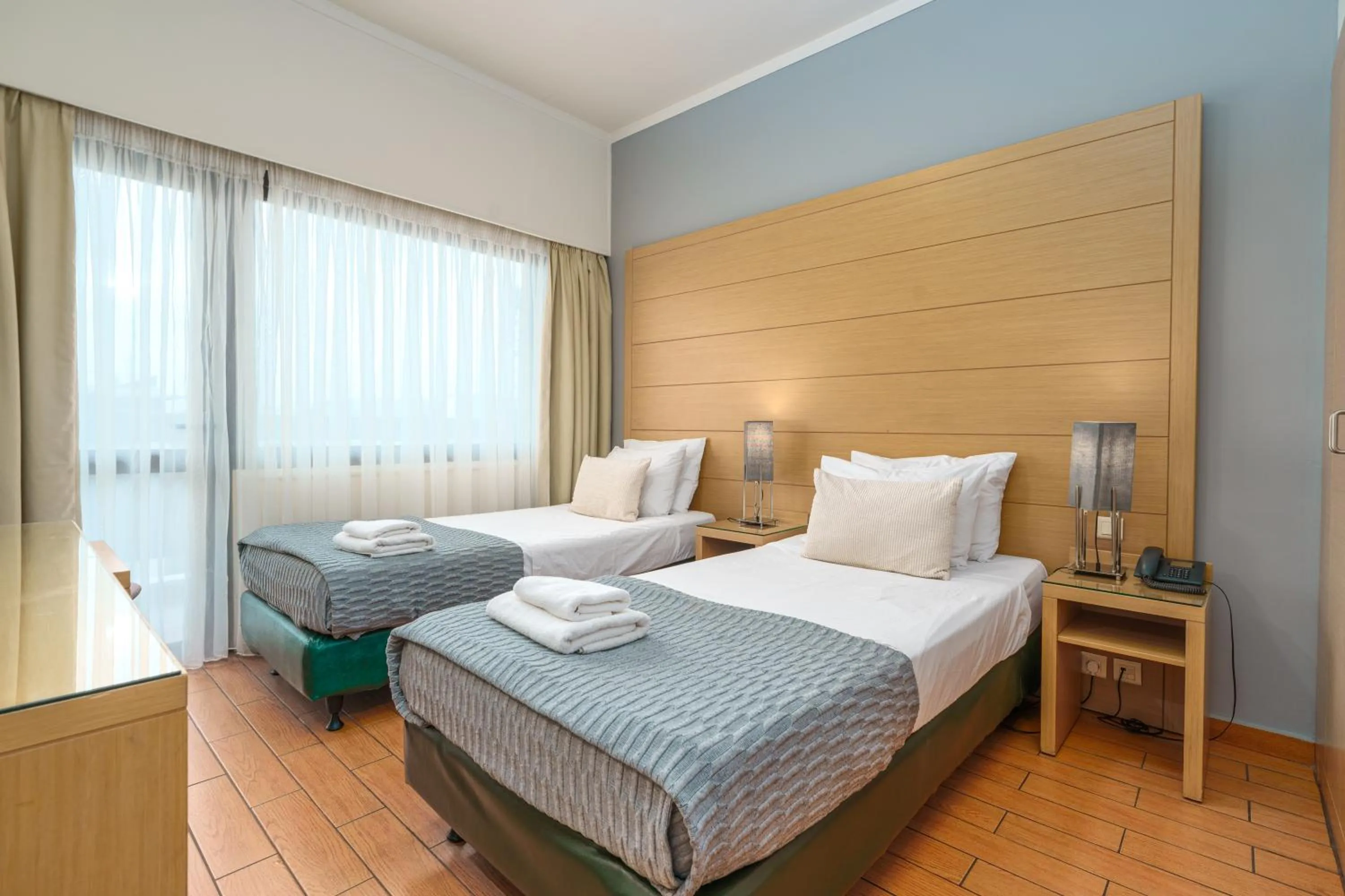 Photo of the whole room in Parnon Hotel