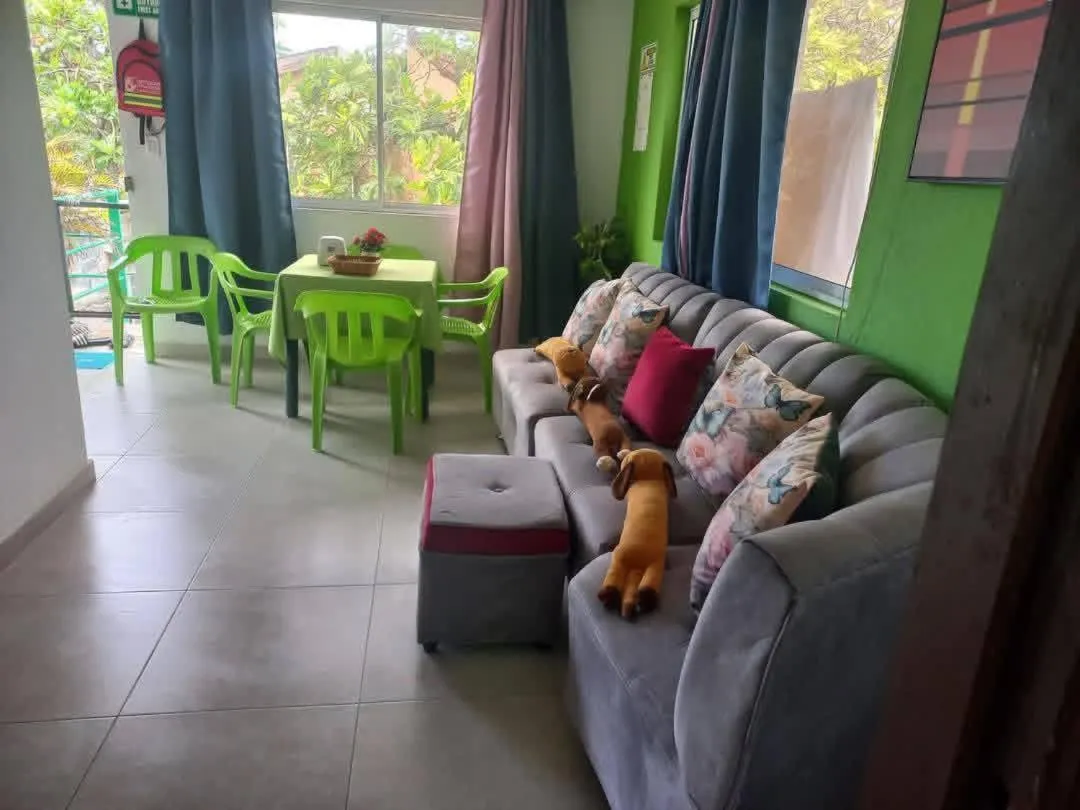 Living room in LODGE ELIZABETH HOUSE