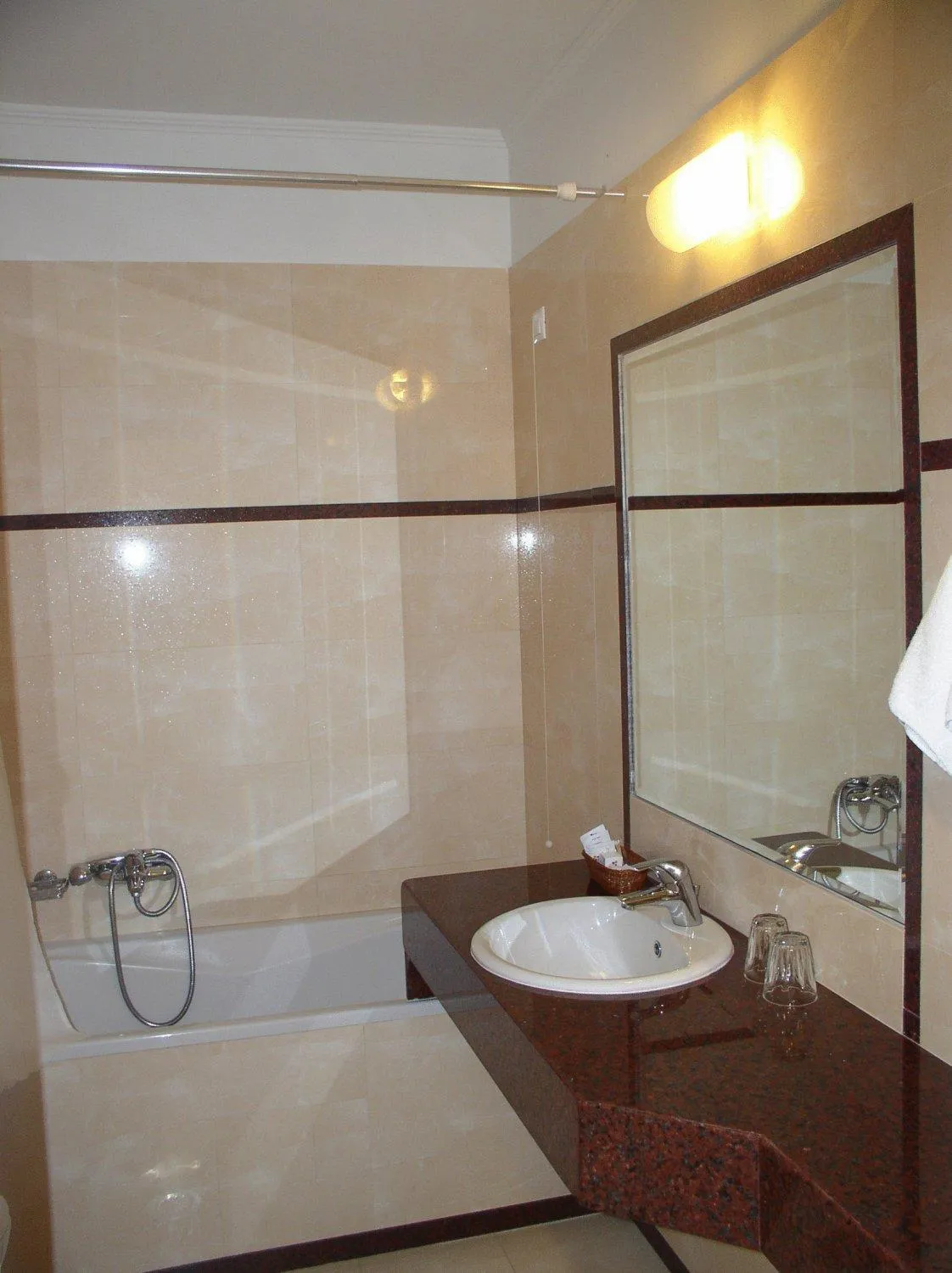 Bathroom in JOHN & GEORGE