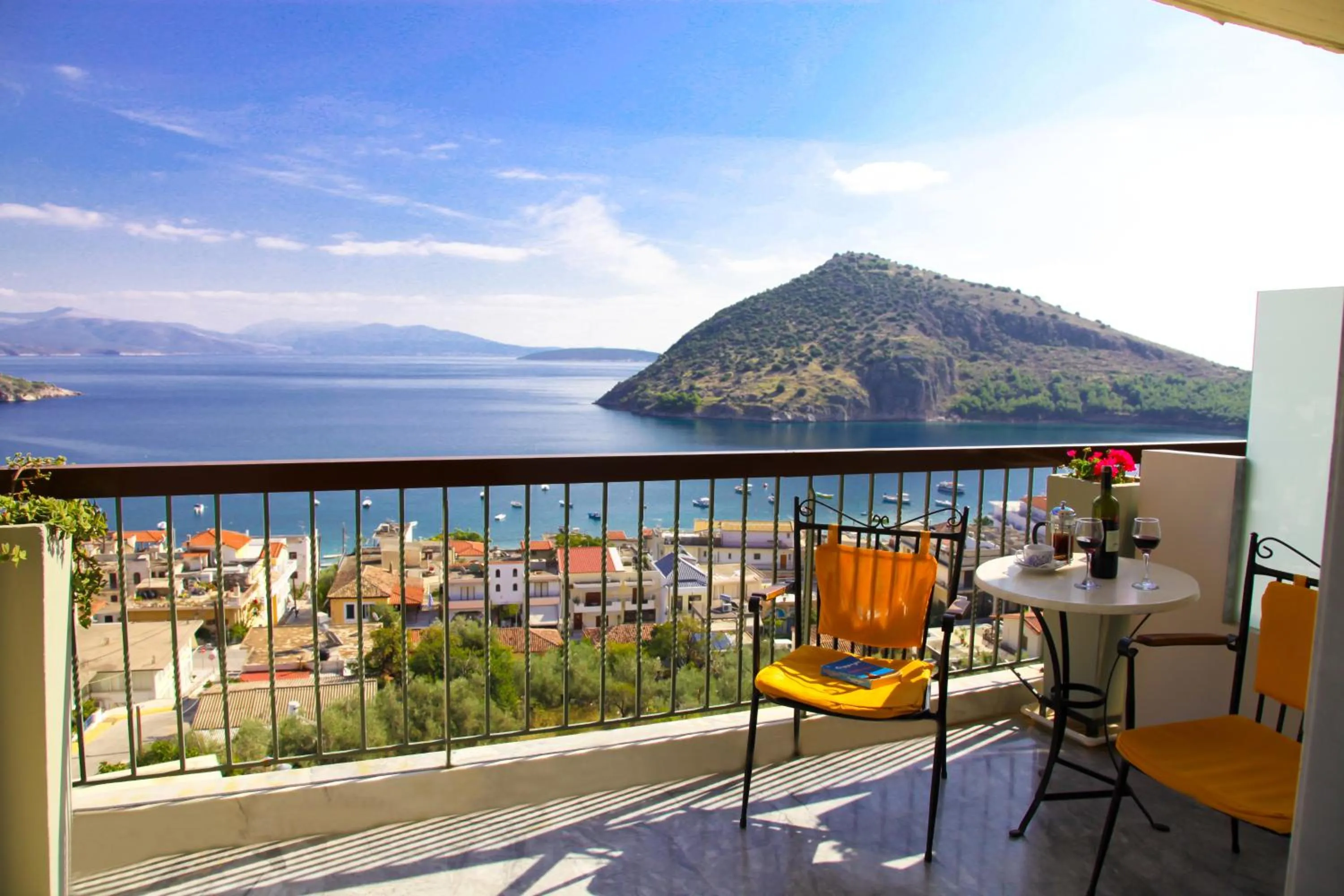 Balcony/Terrace in JOHN & GEORGE