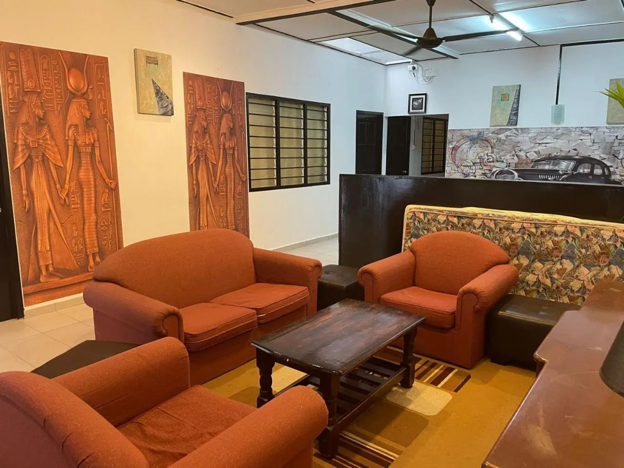 Seating area in Vintage Guesthouse