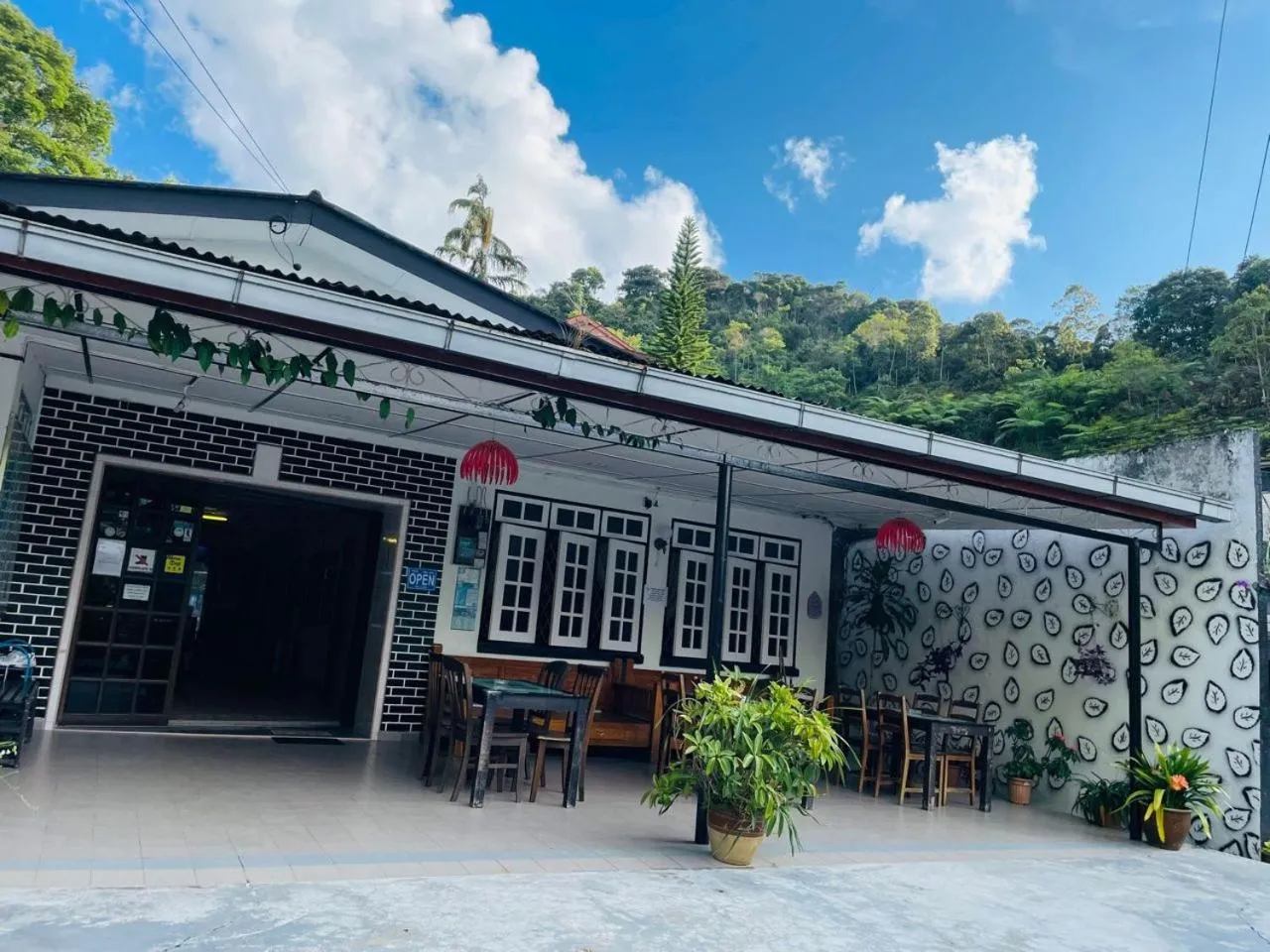 Area and facilities in Vintage Guesthouse