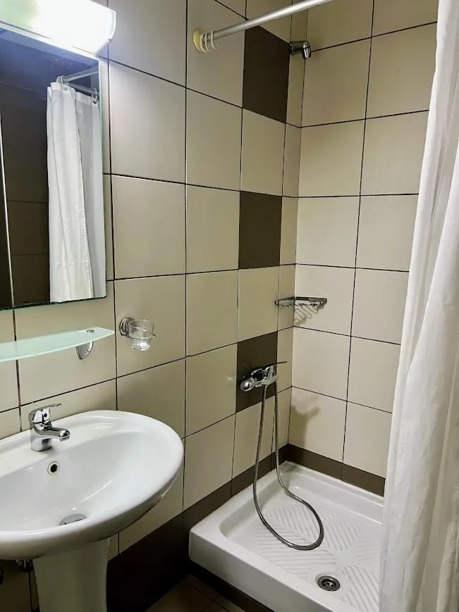 Bathroom in Rotonda Hotel