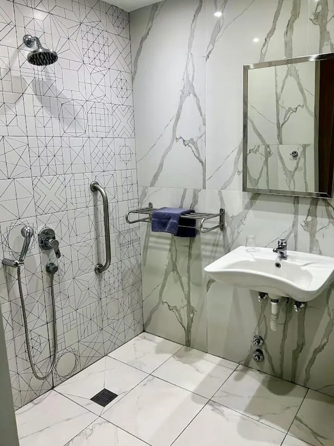 Bathroom in Rotonda Hotel