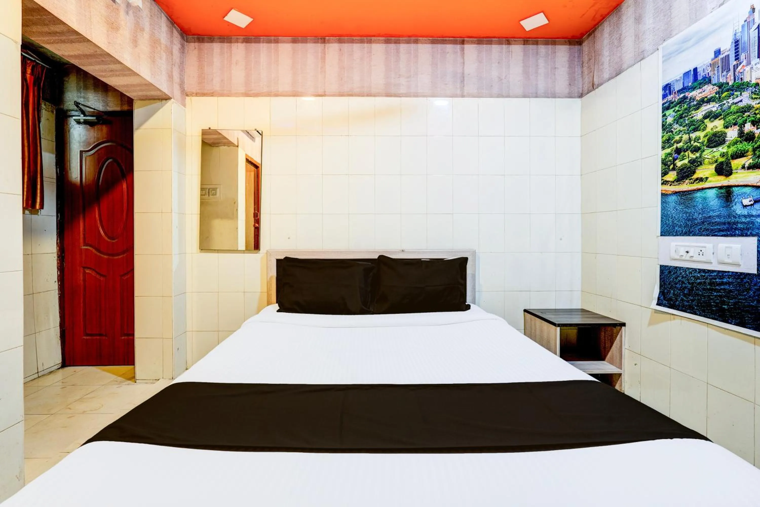 Bedroom, Bed in Hotel O MIZPAH INN