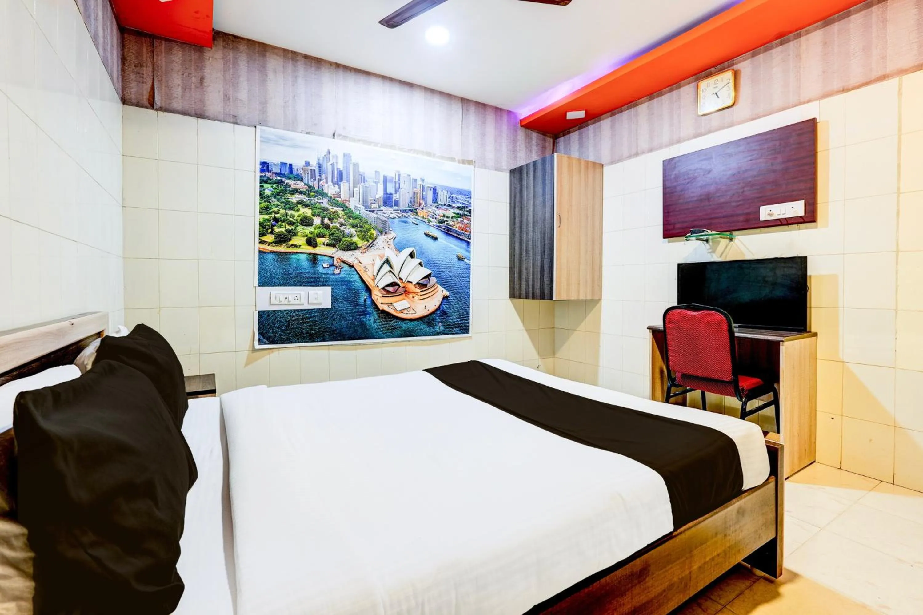 Bedroom, Bed in Hotel O MIZPAH INN