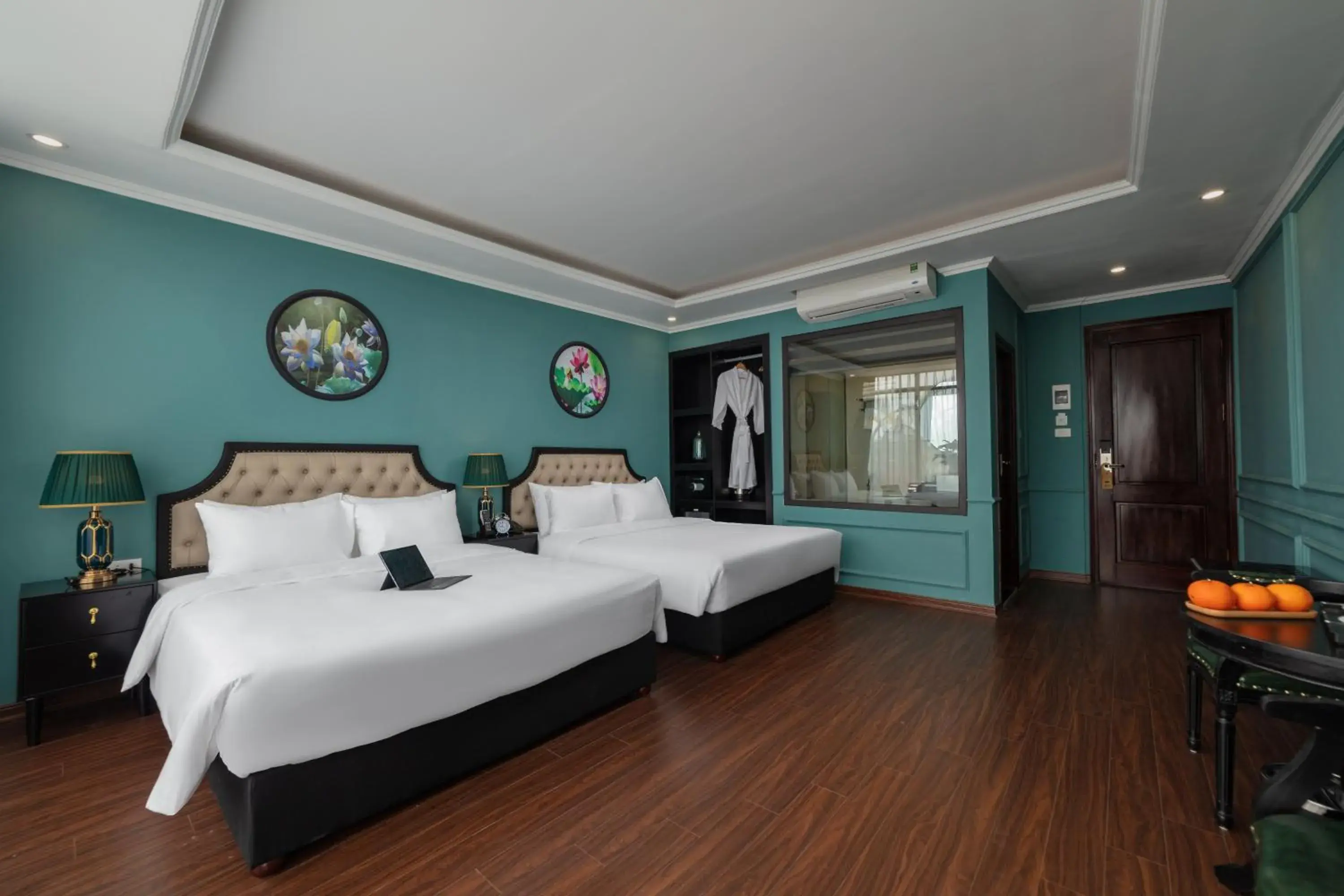 Family Suite in Madelise Palace Hotel & Travel Family Suite in Madelise Palace Hotel & Travel