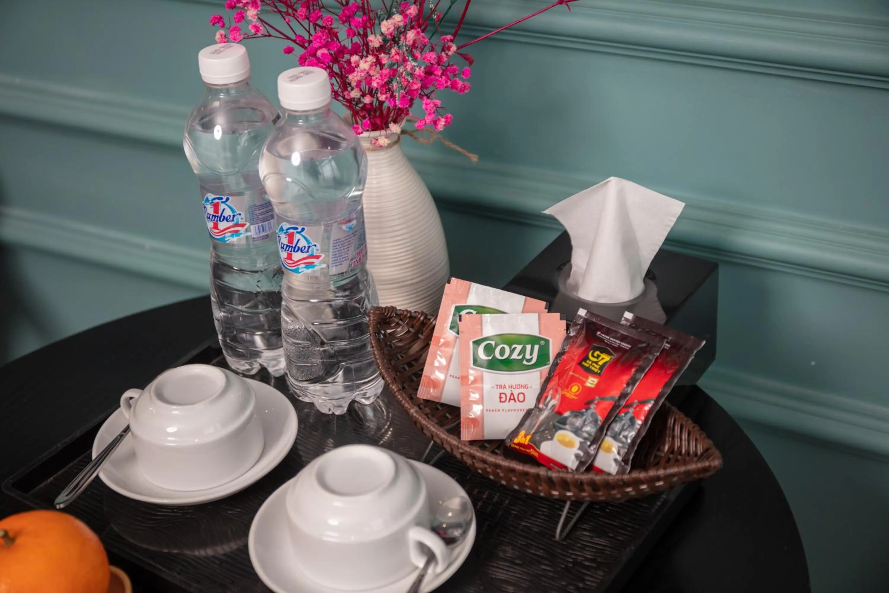 Restaurant/places to eat in Madelise Palace Hotel & Travel