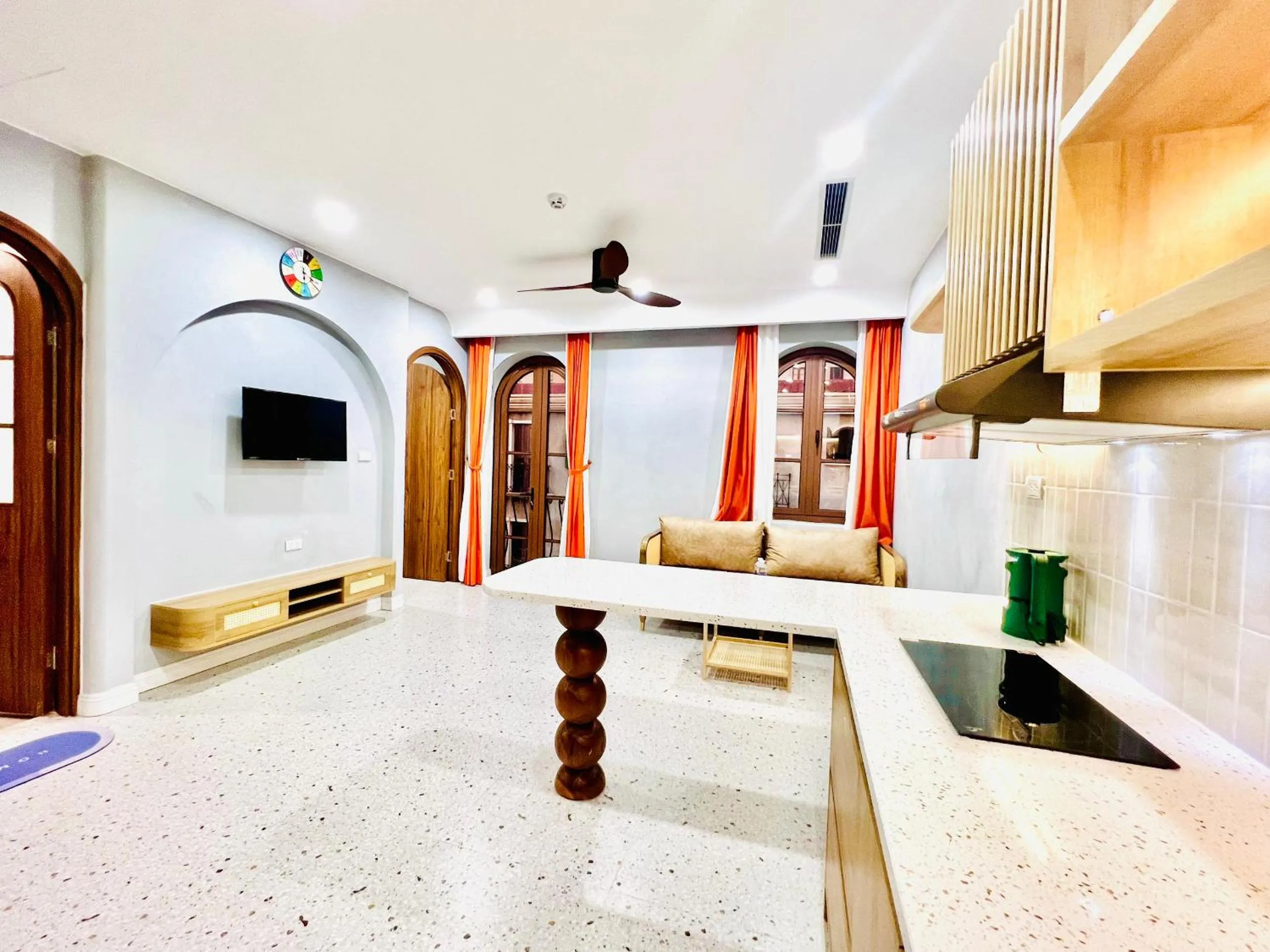 Kitchen or kitchenette in Rova Hotel Phú Quốc