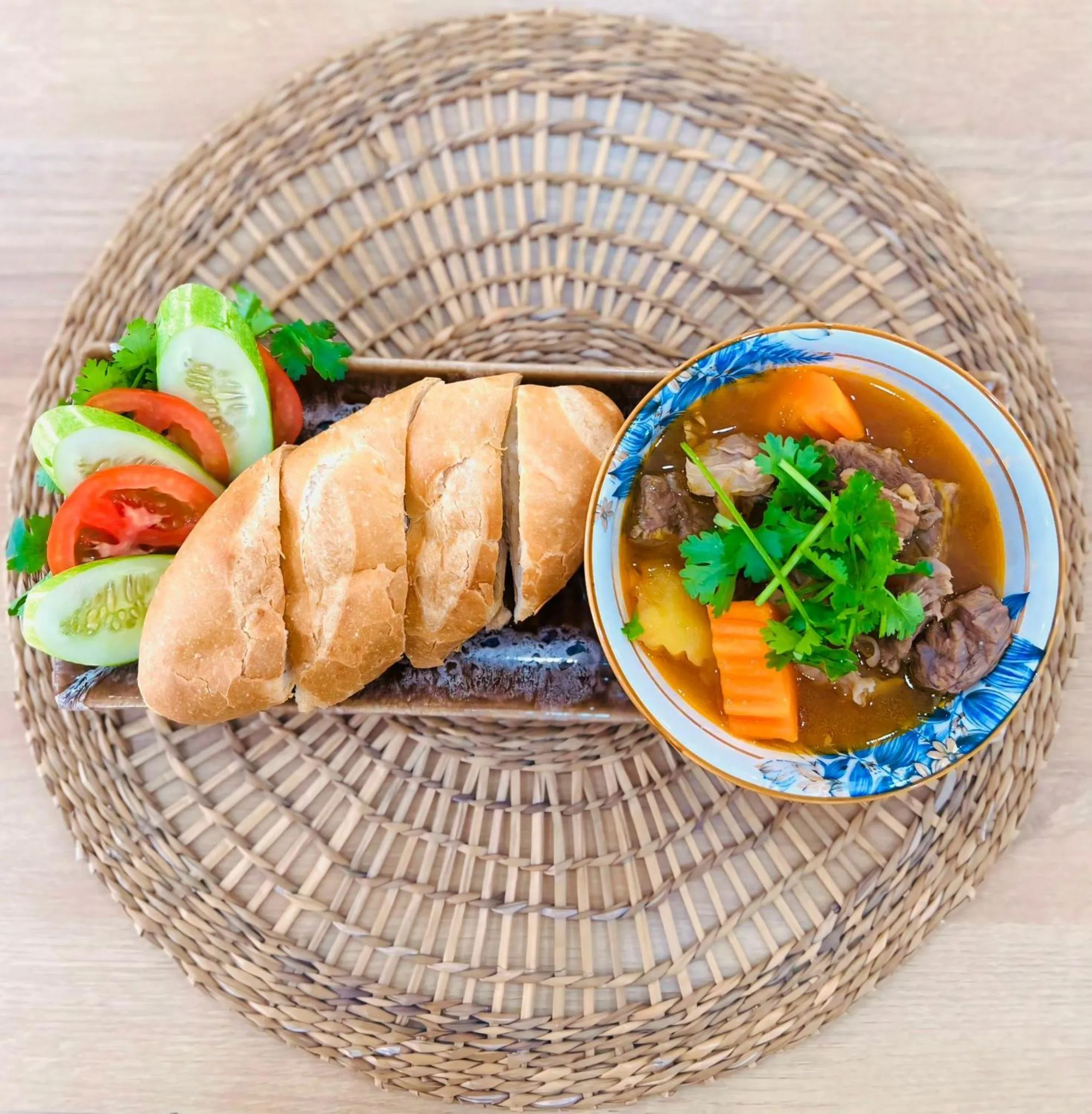 Restaurant/places to eat in Rova Hotel Phú Quốc