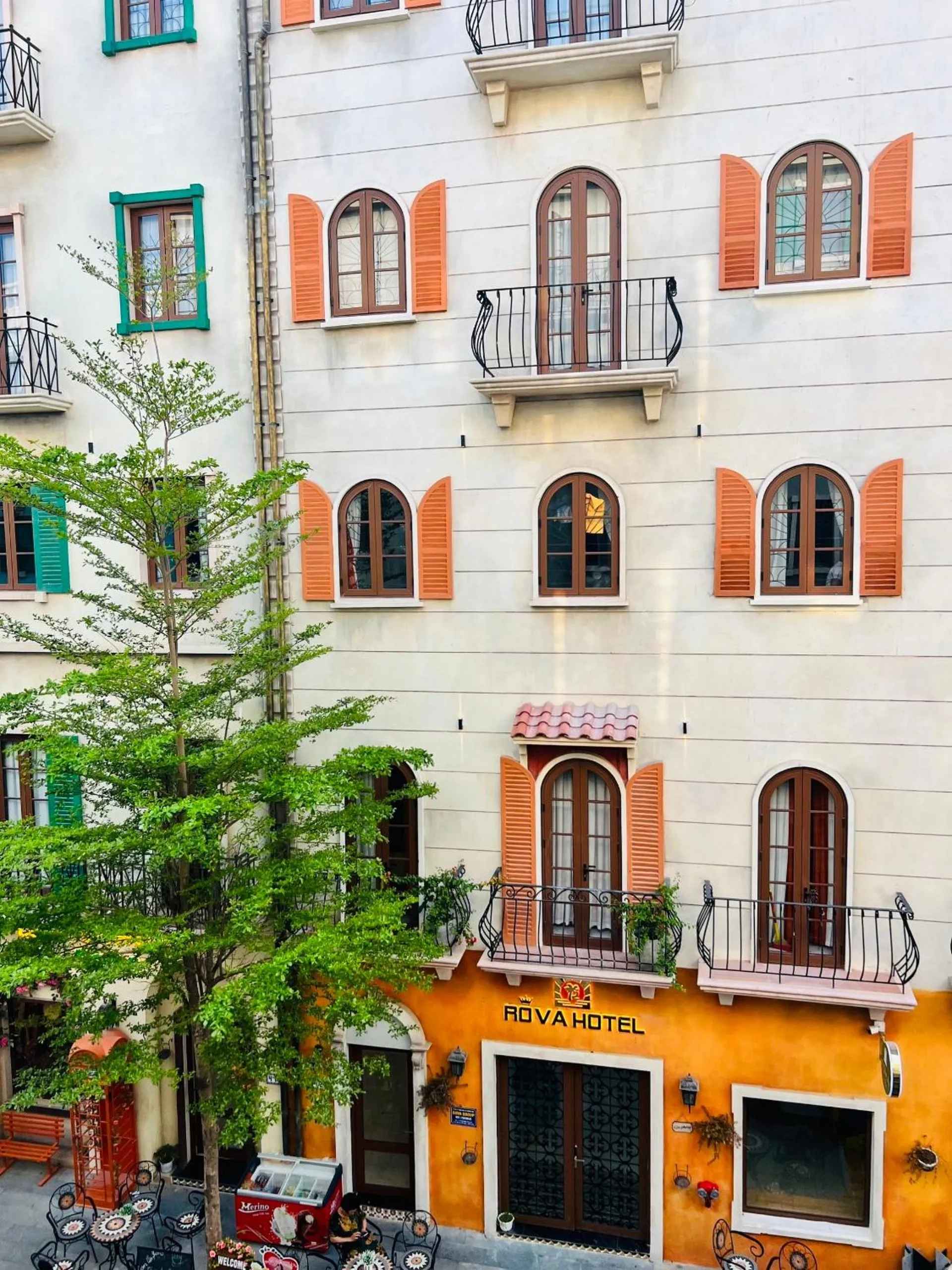 Property building in Rova Hotel Phú Quốc