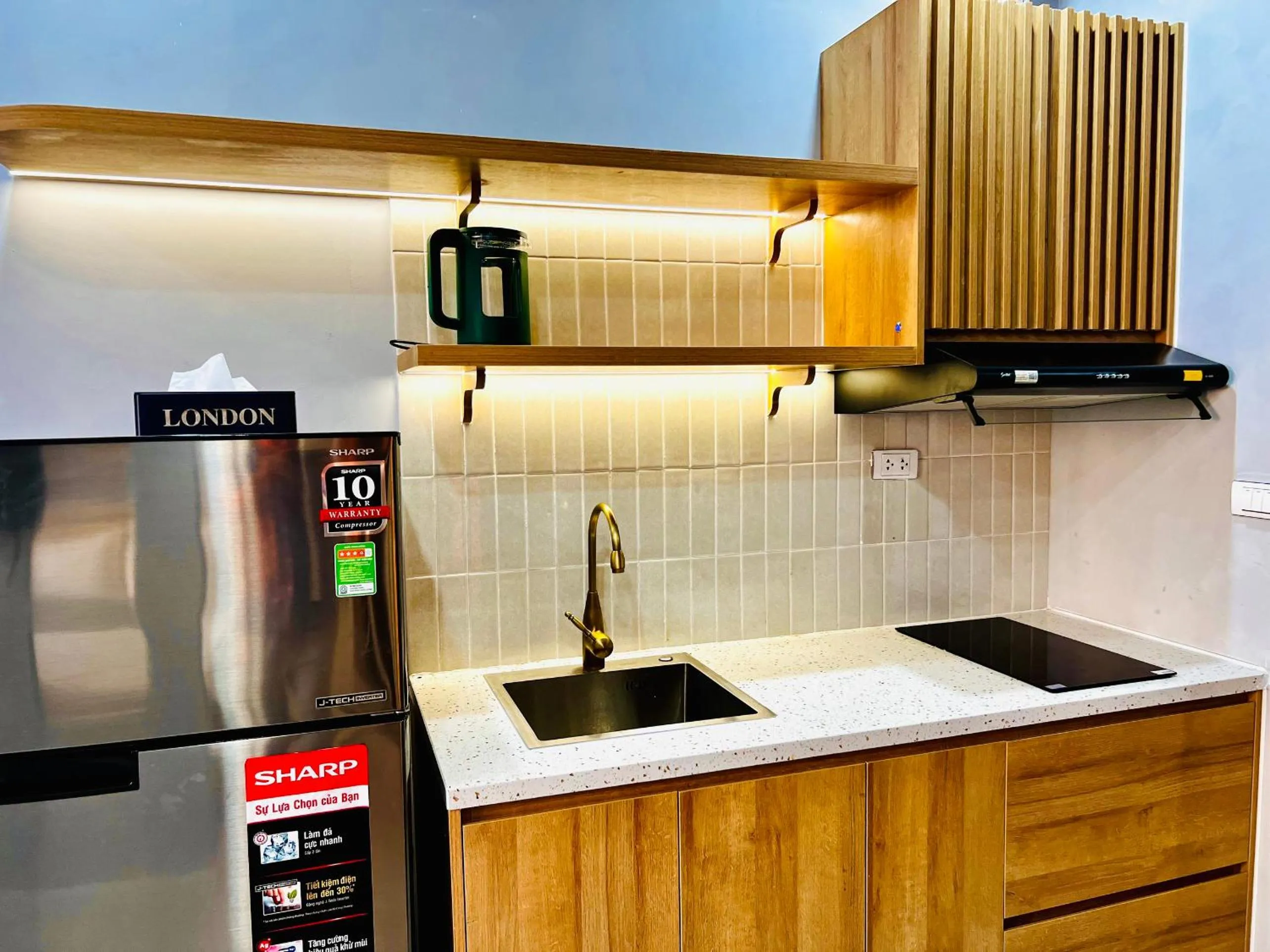 stove in Rova Hotel Phú Quốc