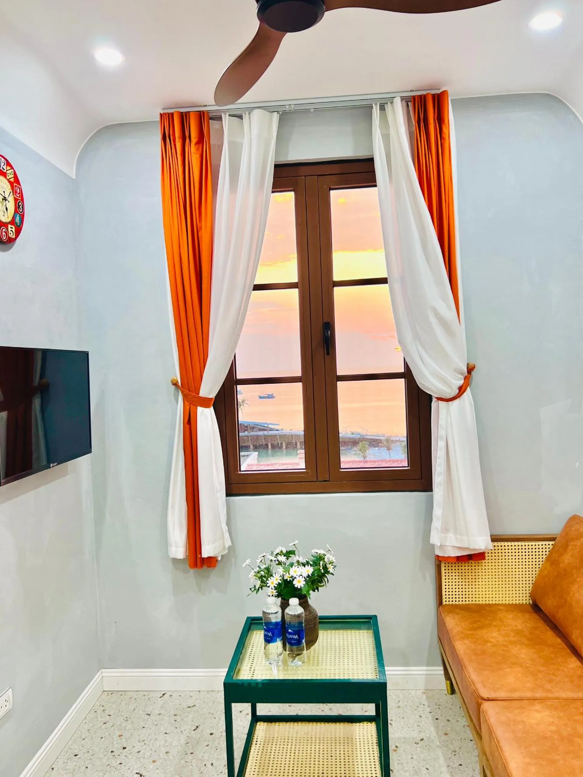 Living room in Rova Hotel Phú Quốc