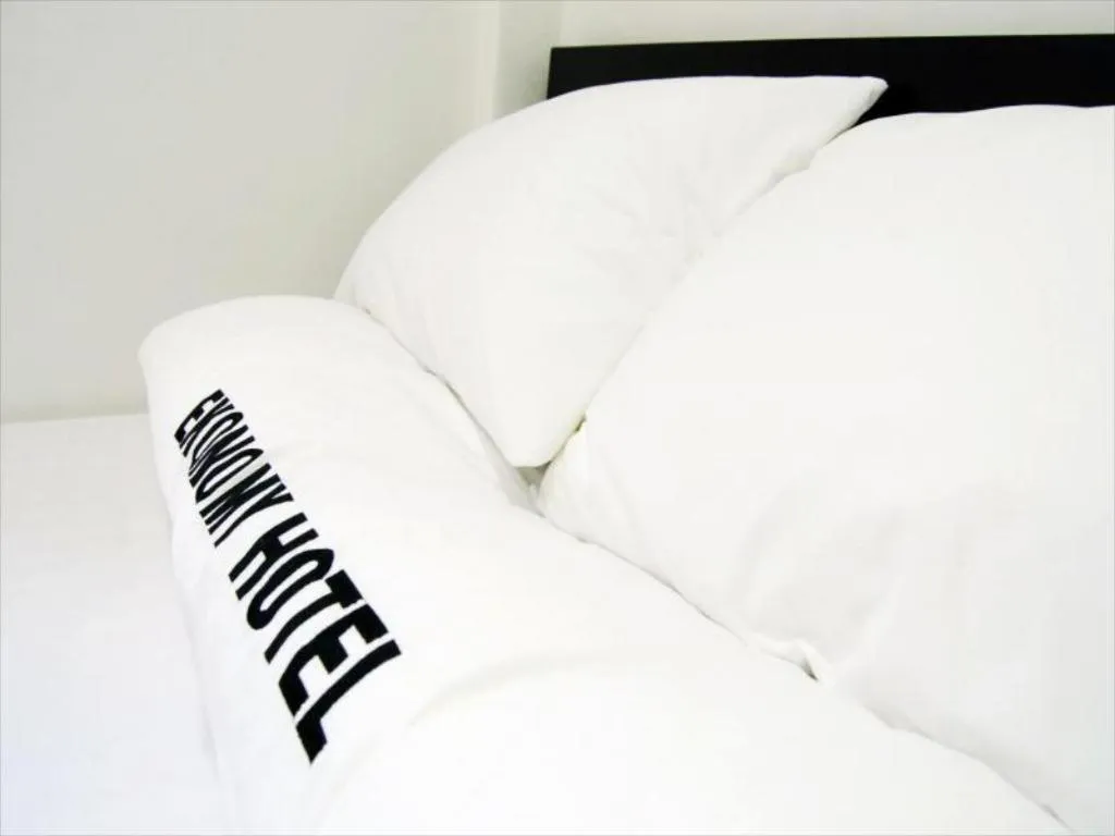 Bed in Ekonomy Hotel