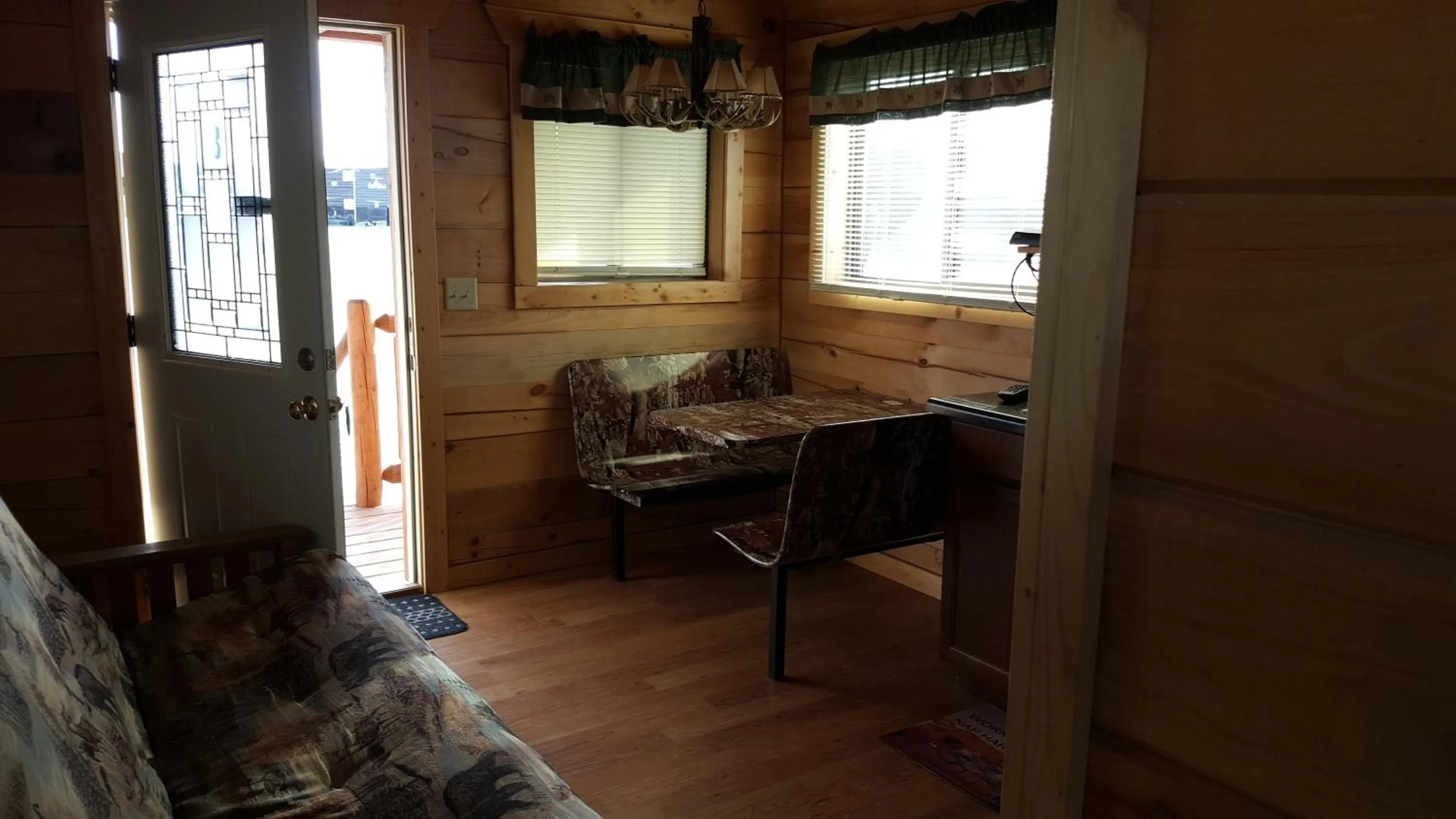 Country Cabins Hotel