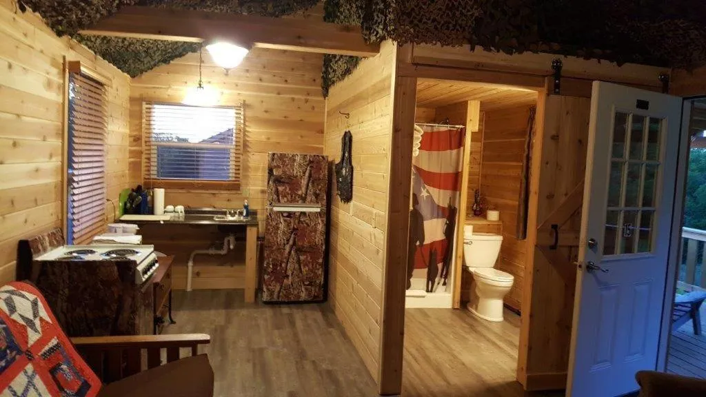 Country Cabins Hotel