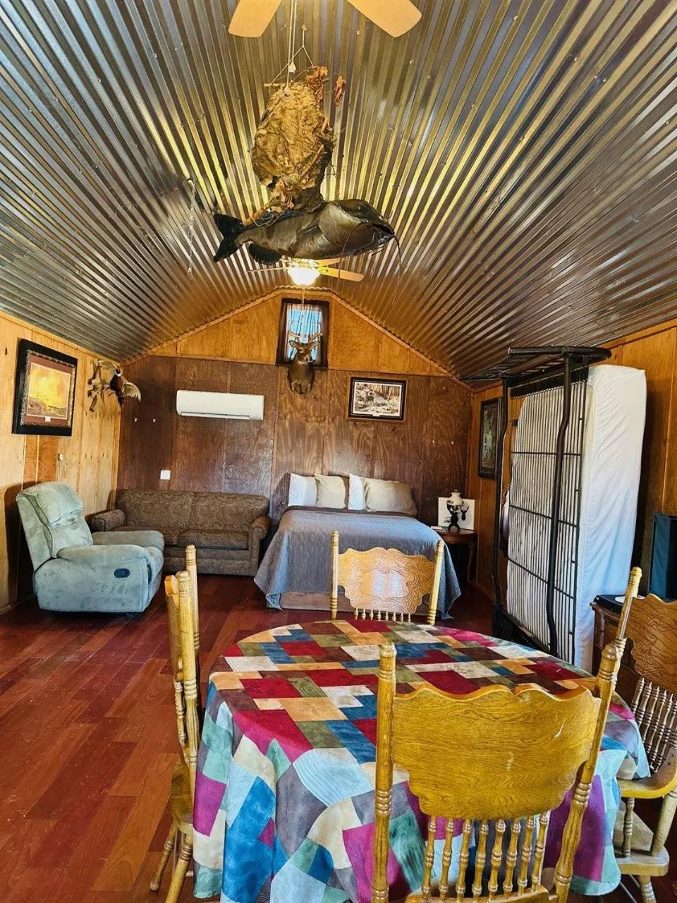 Country Cabins Hotel