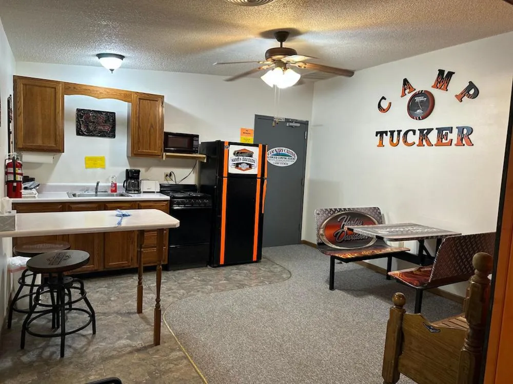 Country Cabins Hotel