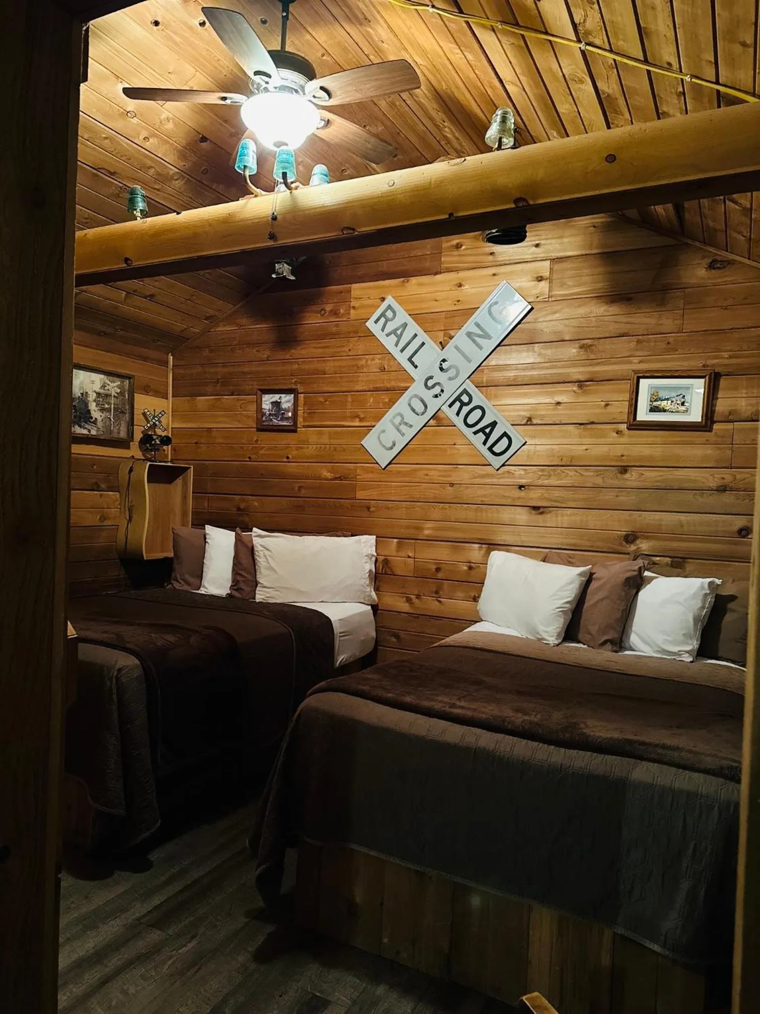 Country Cabins Hotel